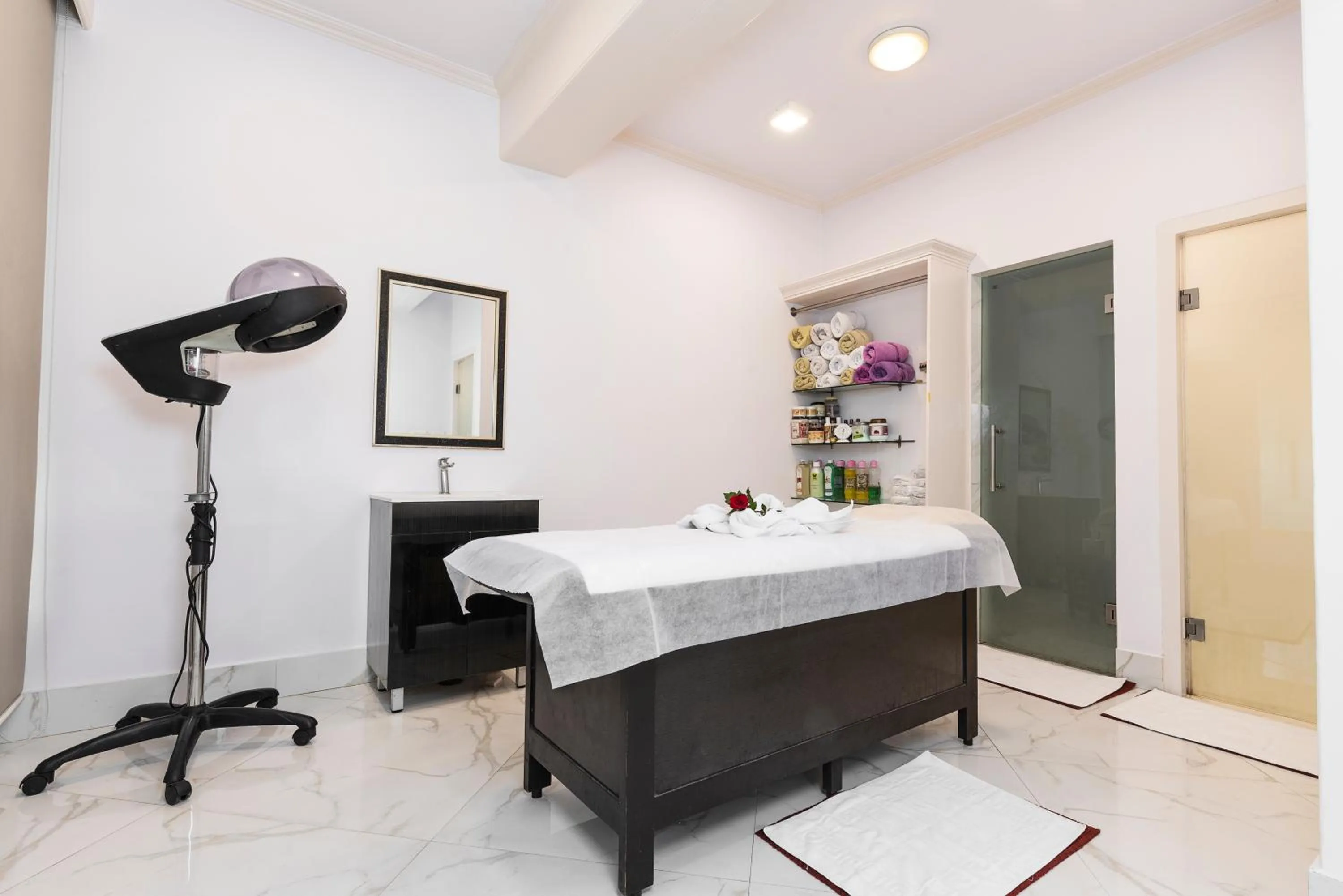 Spa and wellness centre/facilities in The Elgin Norkhill - Heritage Resort and Spa