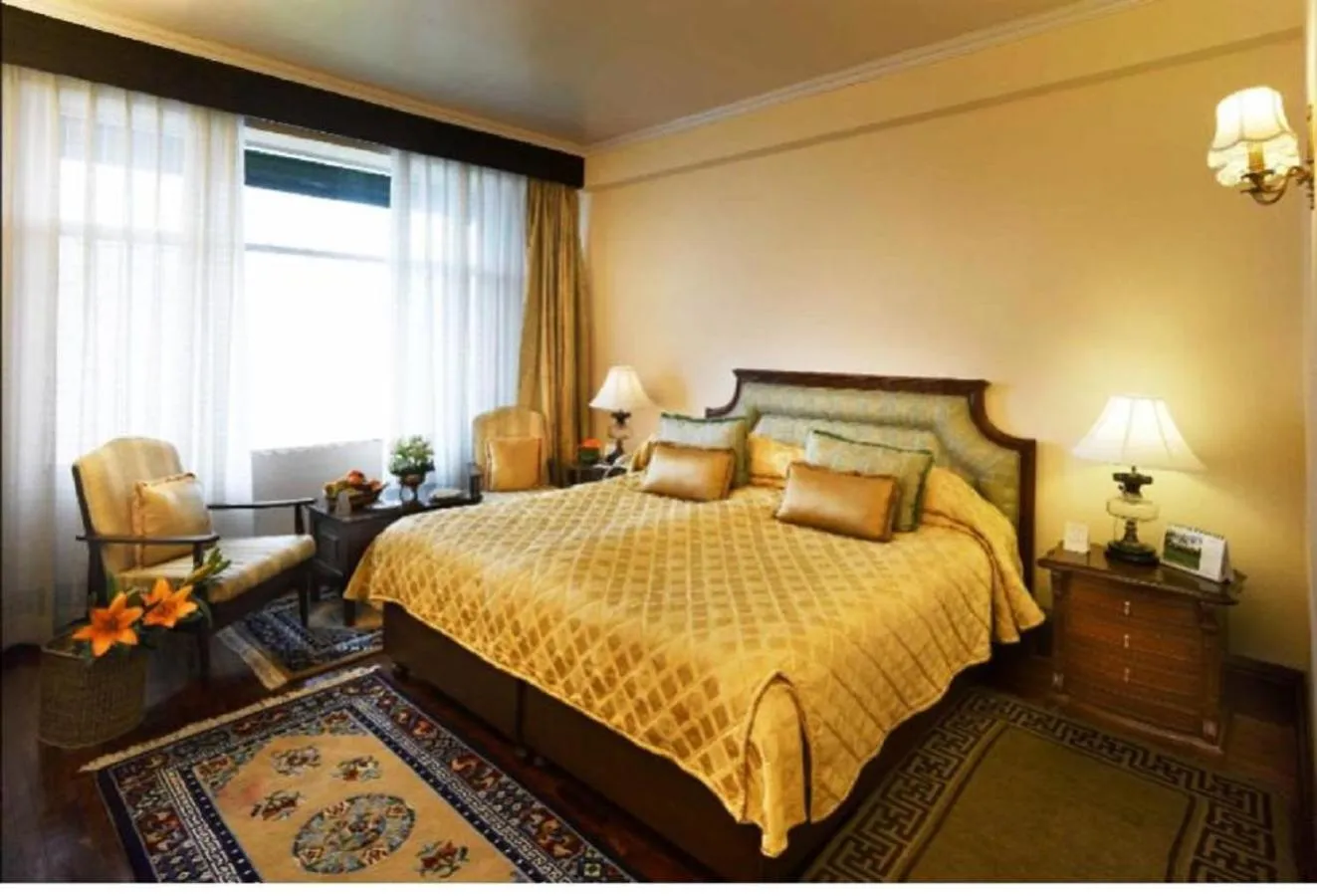 Bed in The Elgin Norkhill - Heritage Resort and Spa