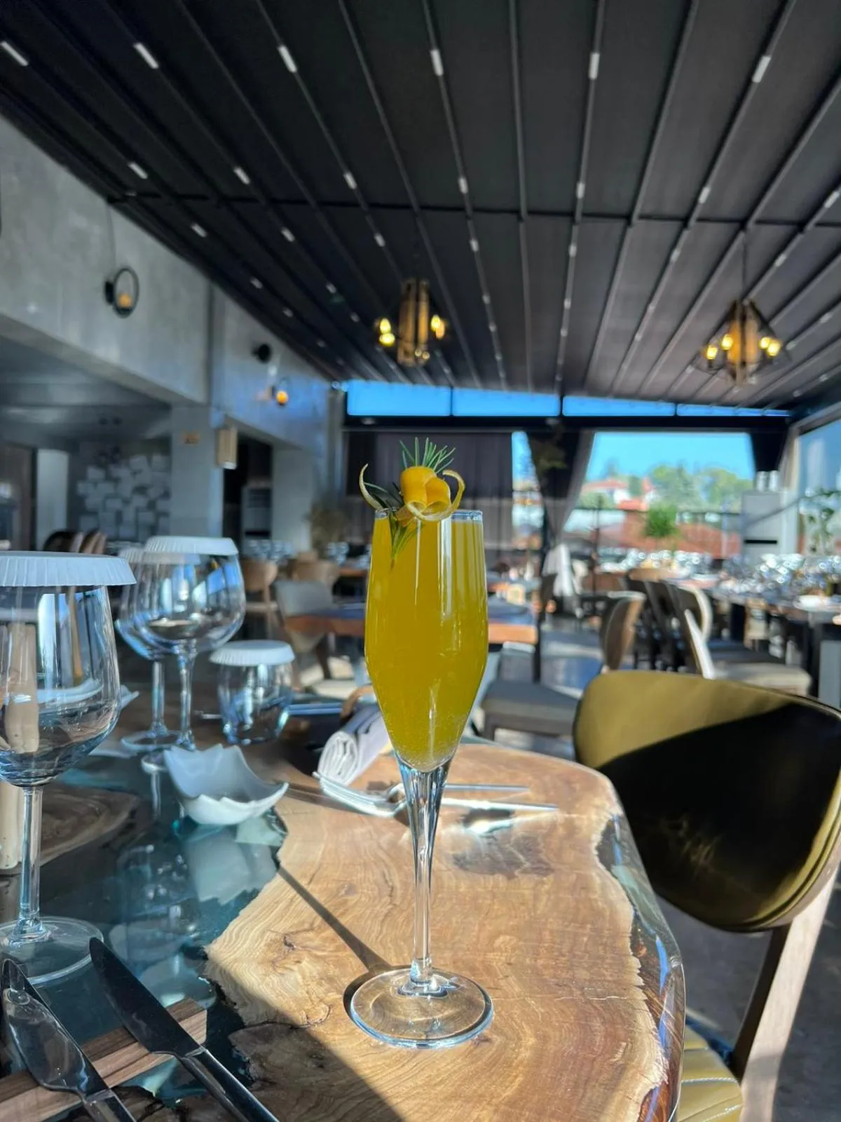 Restaurant/places to eat in Austrian Palace Hotel