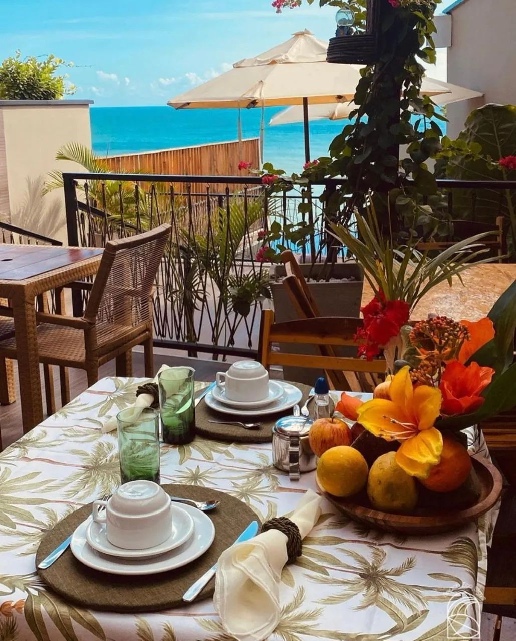 Breakfast in Beach Eco Stays Hotel Boutique Lagoinha