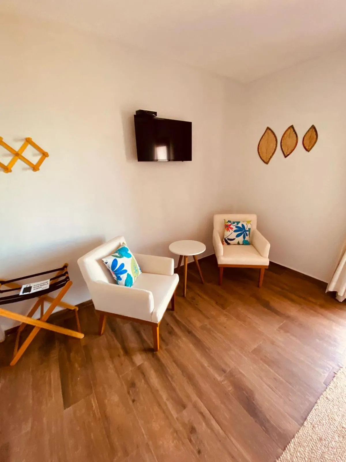 Staff in Beach Eco Stays Hotel Boutique Lagoinha