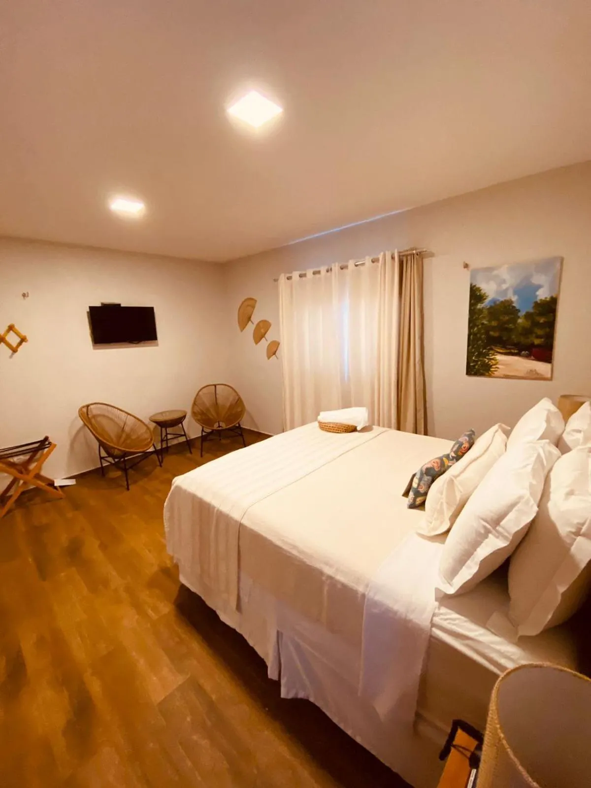 Staff, Bed in Beach Eco Stays Hotel Boutique Lagoinha