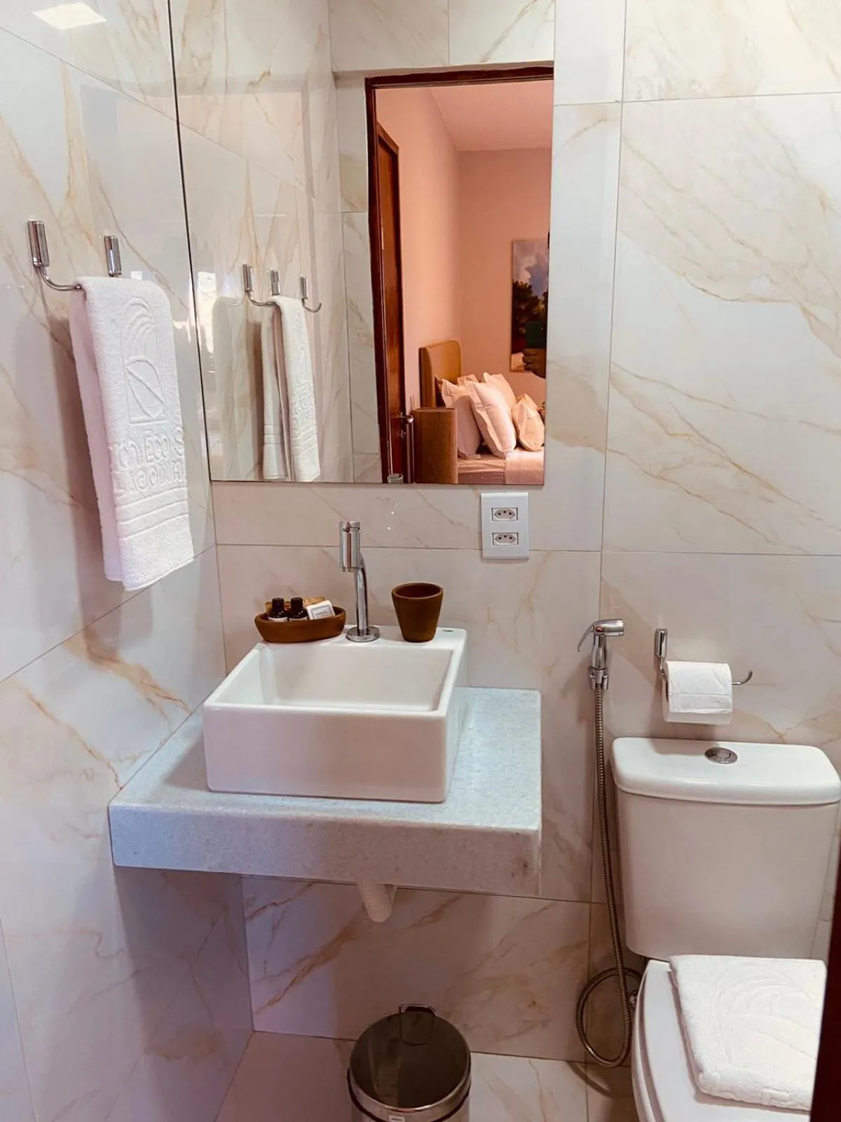 Shower in Beach Eco Stays Hotel Boutique Lagoinha