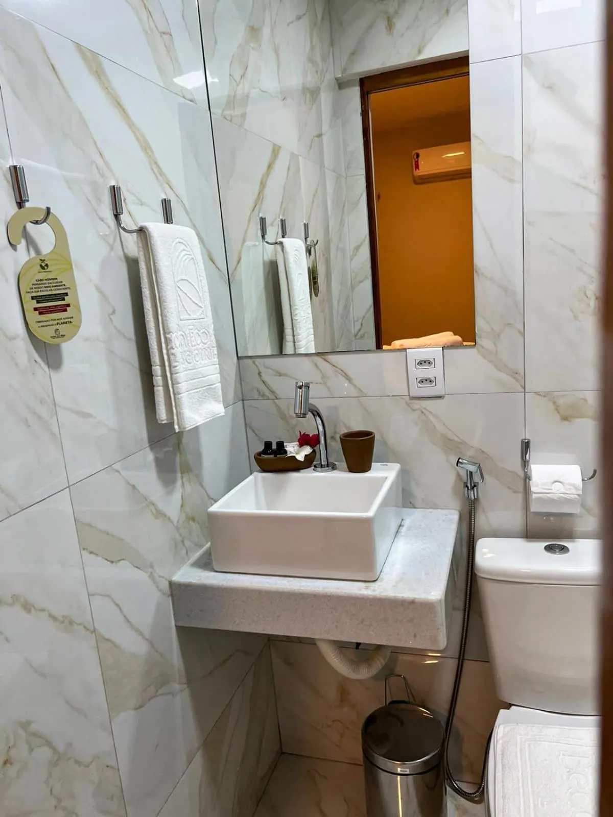 Shower in Beach Eco Stays Hotel Boutique Lagoinha