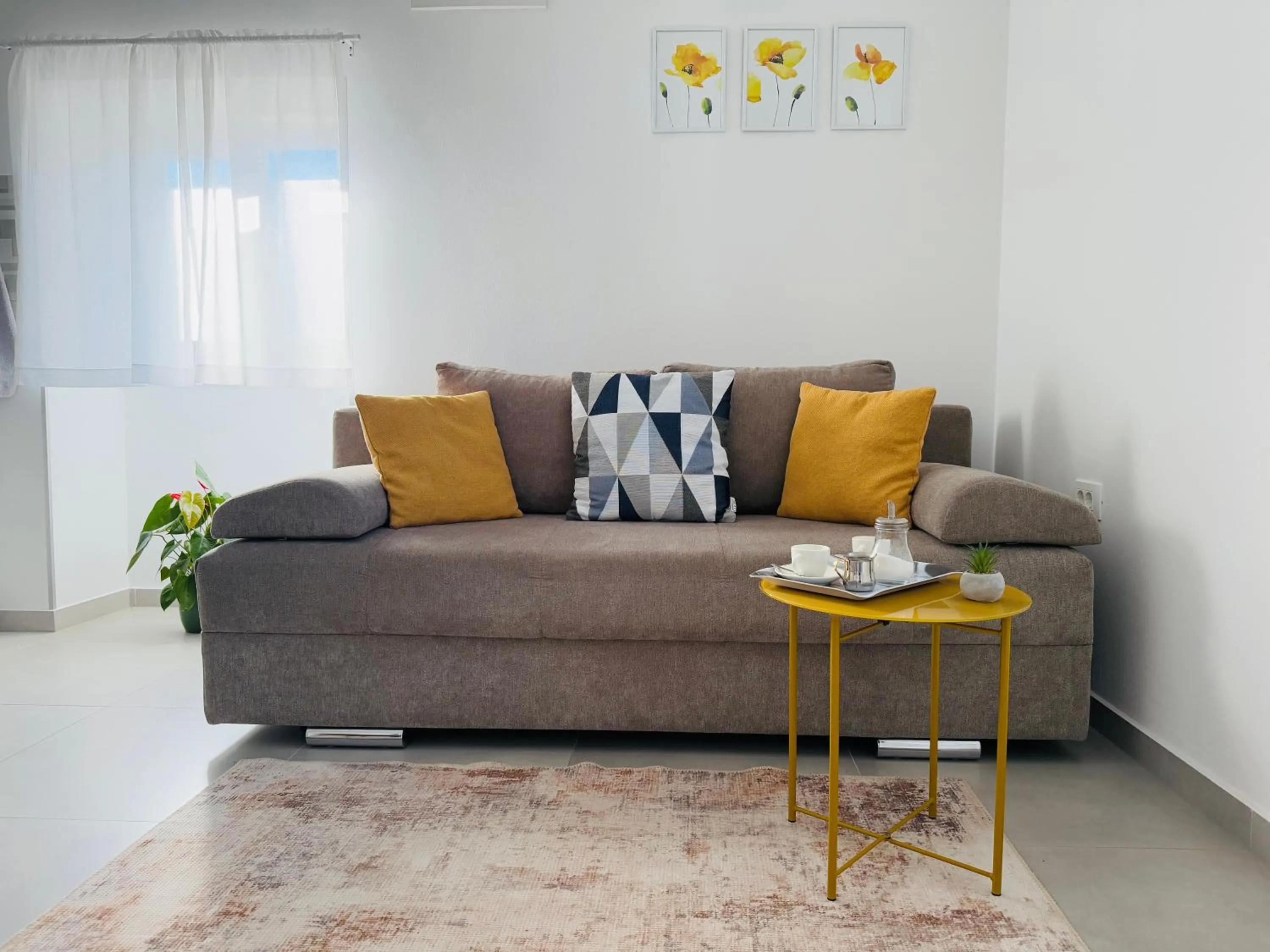 Apartment Erika - for 2 near the beach
