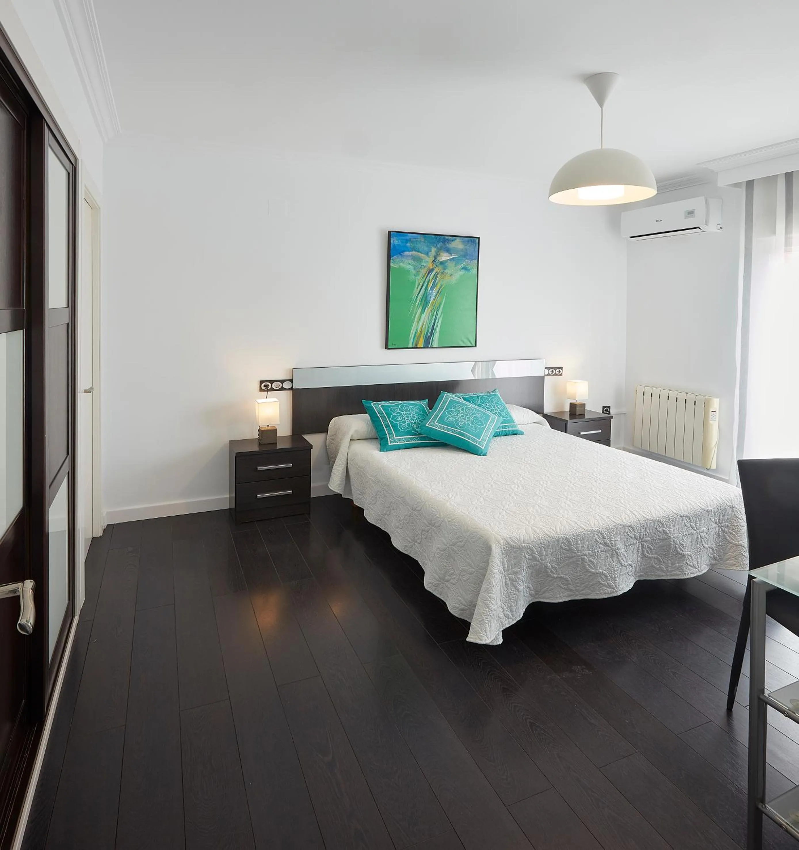 Bedroom, Bed in Atico Homelike