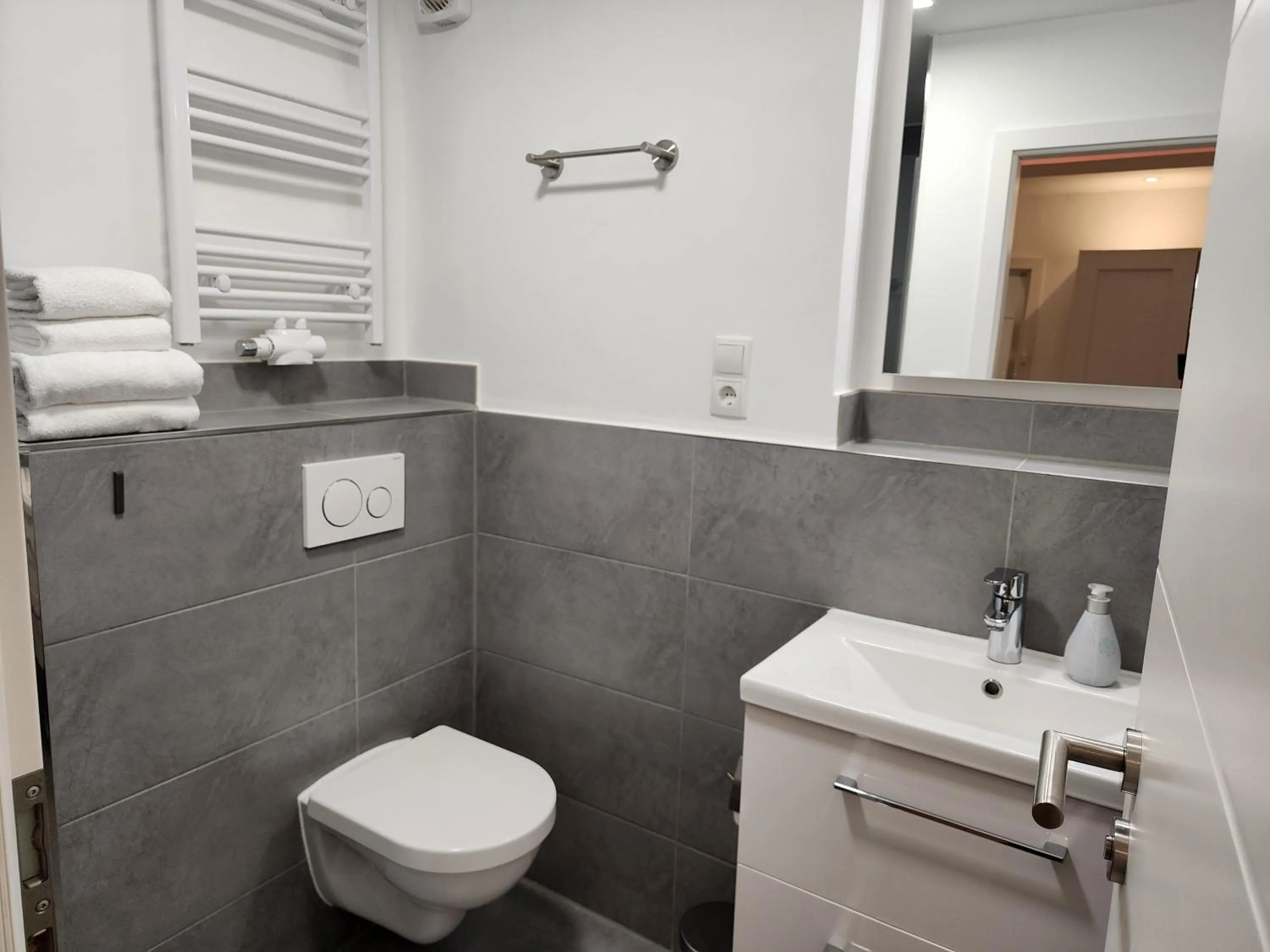 Toilet in Davin City Aparments - Self-Check-In