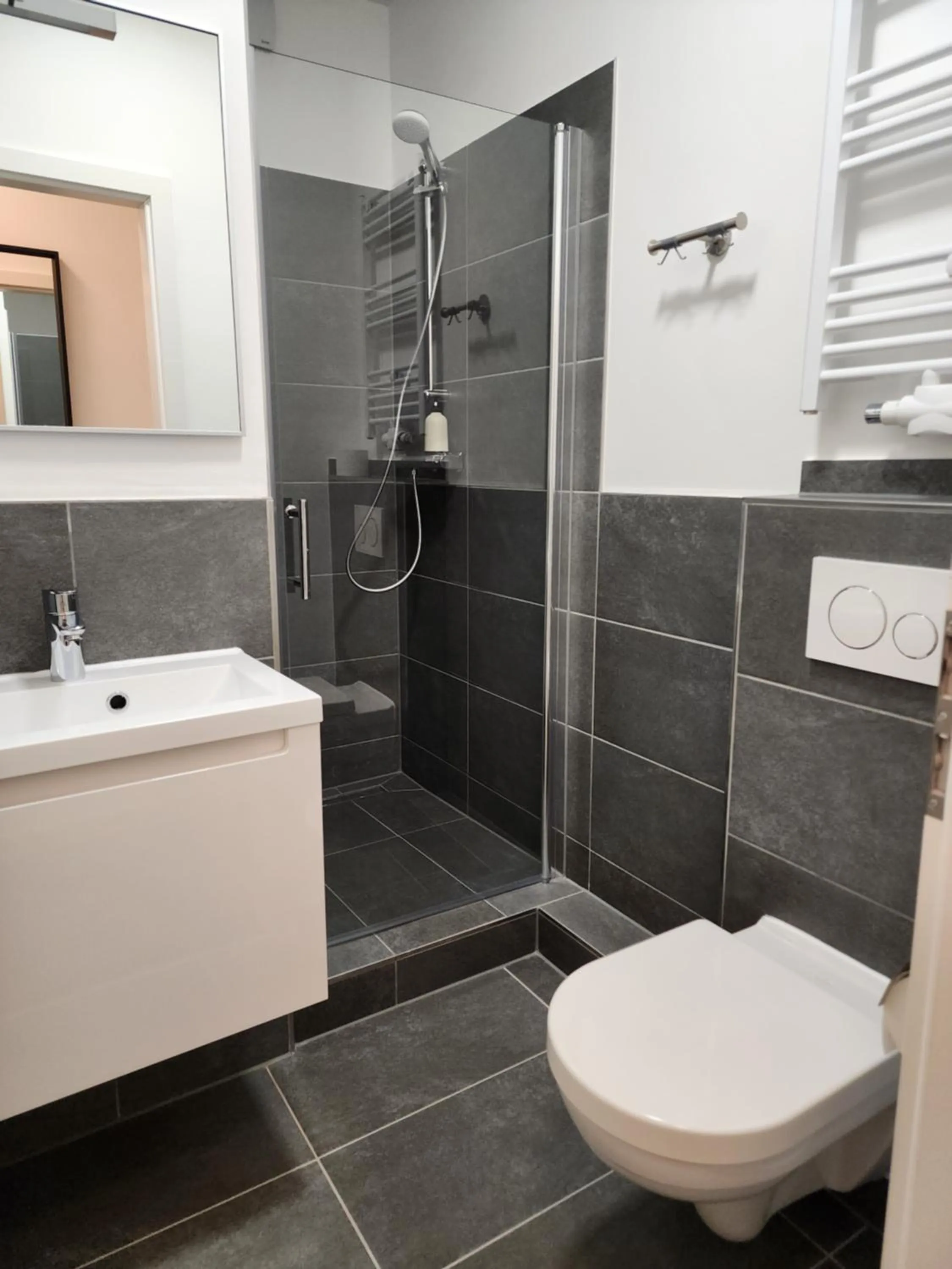 Bathroom in Davin City Aparments - Self-Check-In