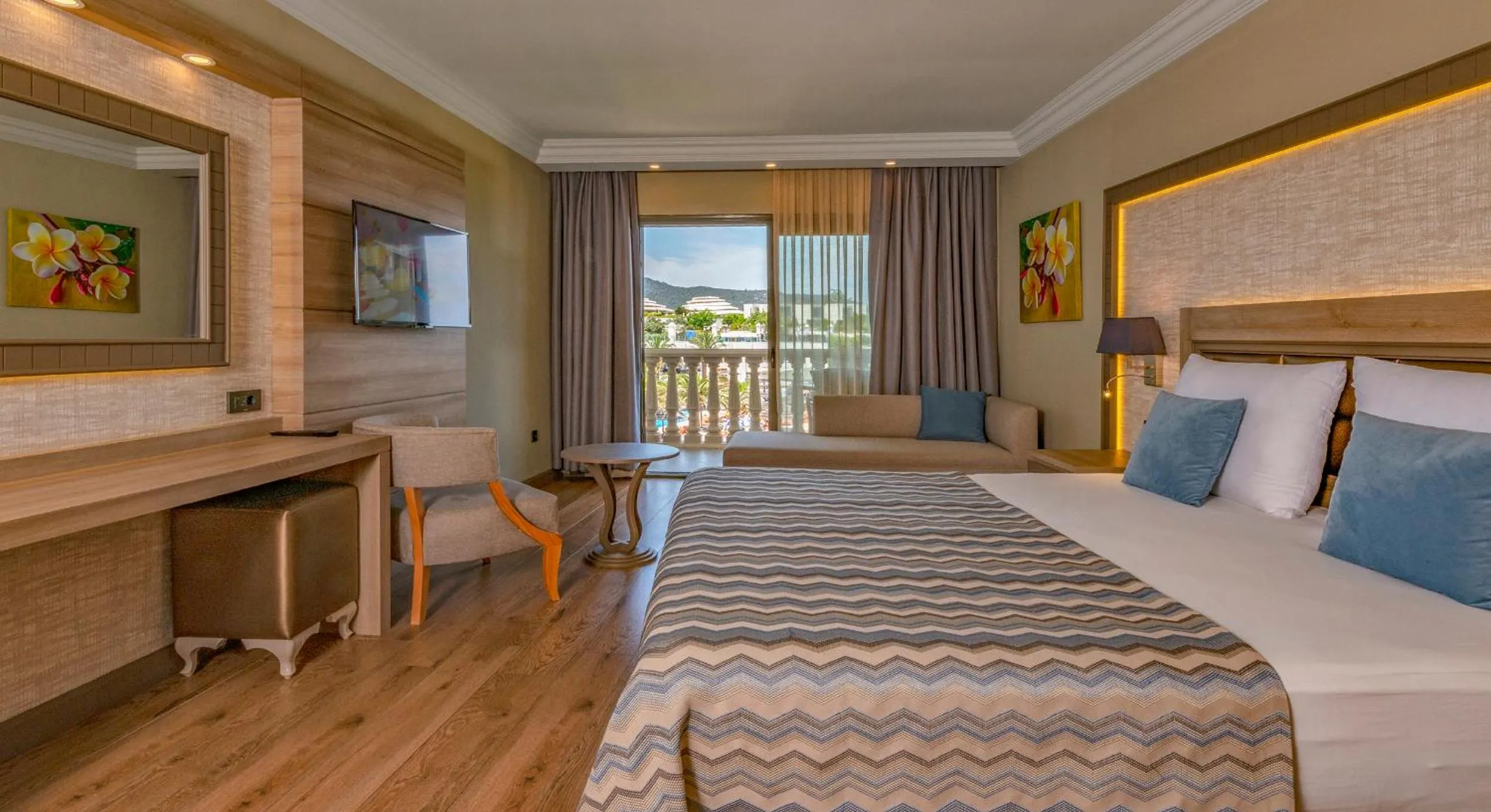 Photo of the whole room, Bed in Samara Hotel Bodrum Ultra All Inclusive