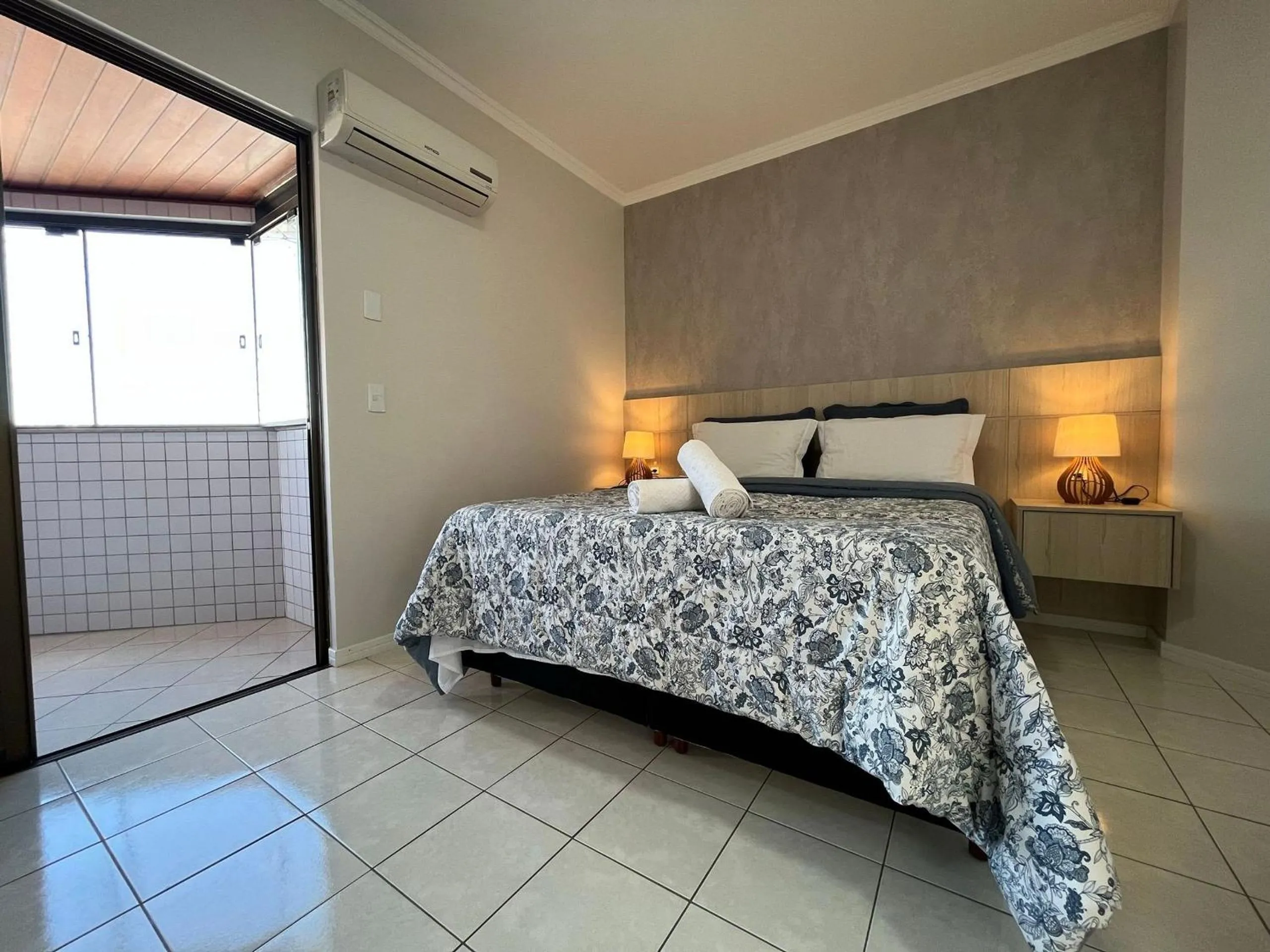 Bed in CT01- Vista mar| Telas Proteção| Churrasq, Garagem