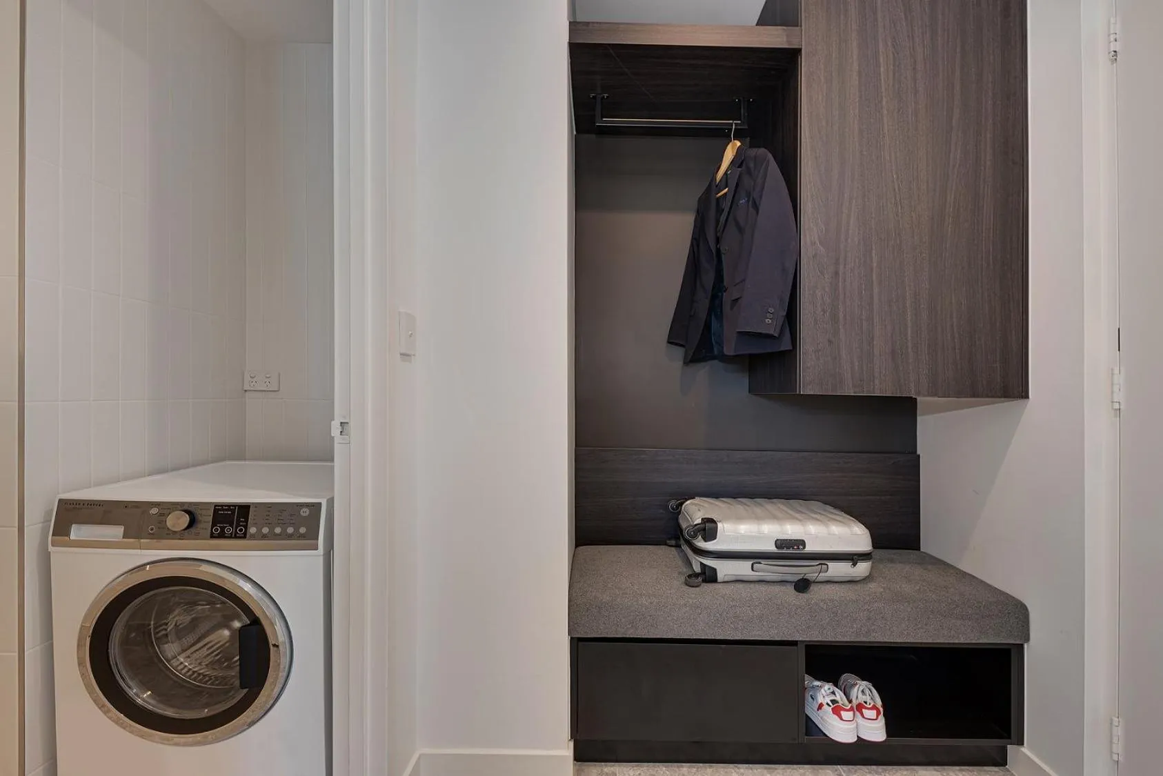 wardrobe in Littomore Suites Kingswood