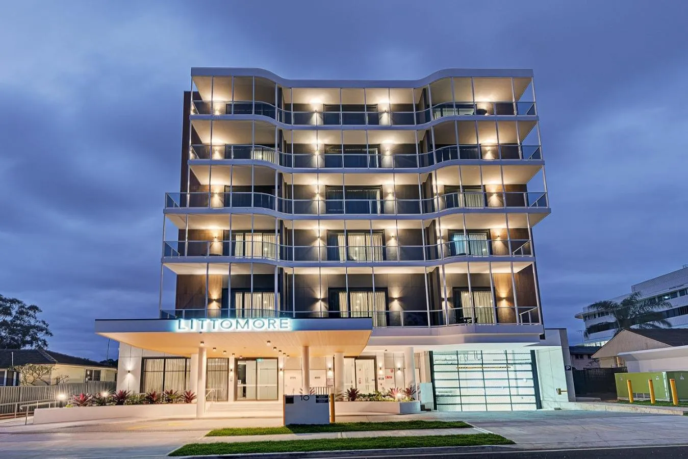 Property building in Littomore Suites Kingswood