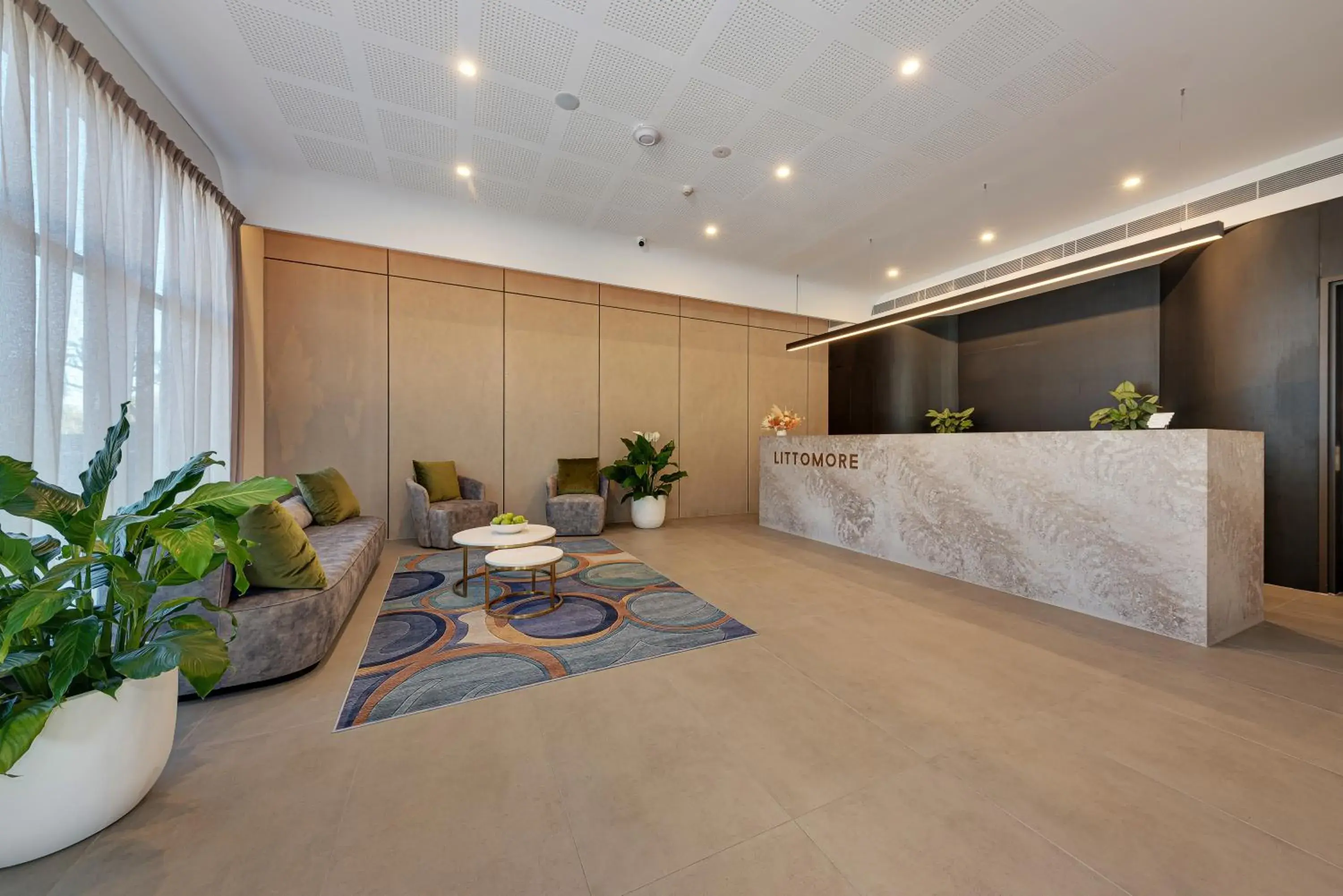 Lobby or reception in Littomore Suites Kingswood Lobby or reception in Littomore Suites Kingswood