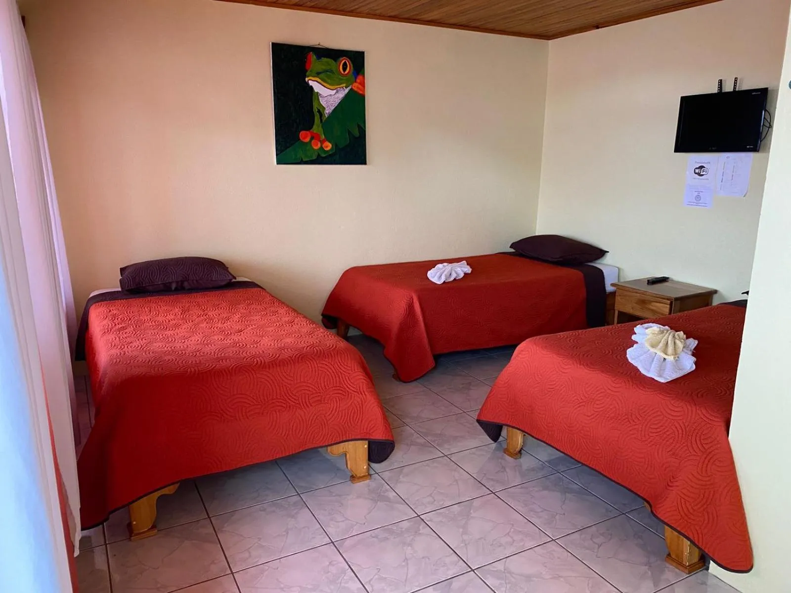 Photo of the whole room, Bed in Hotel La Puesta Del Sol B&B