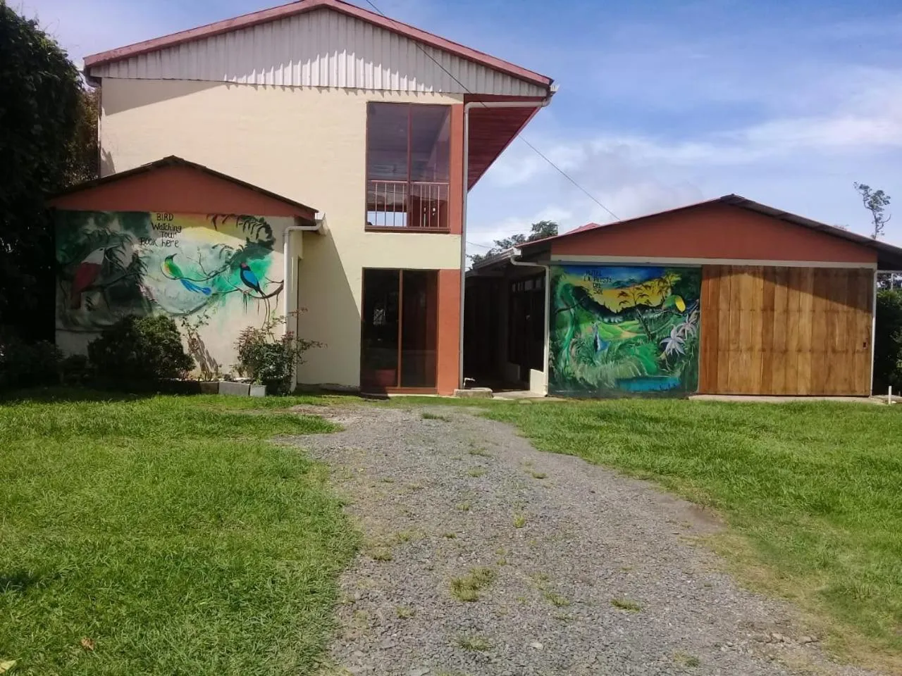 Property building in Hotel La Puesta Del Sol B&B