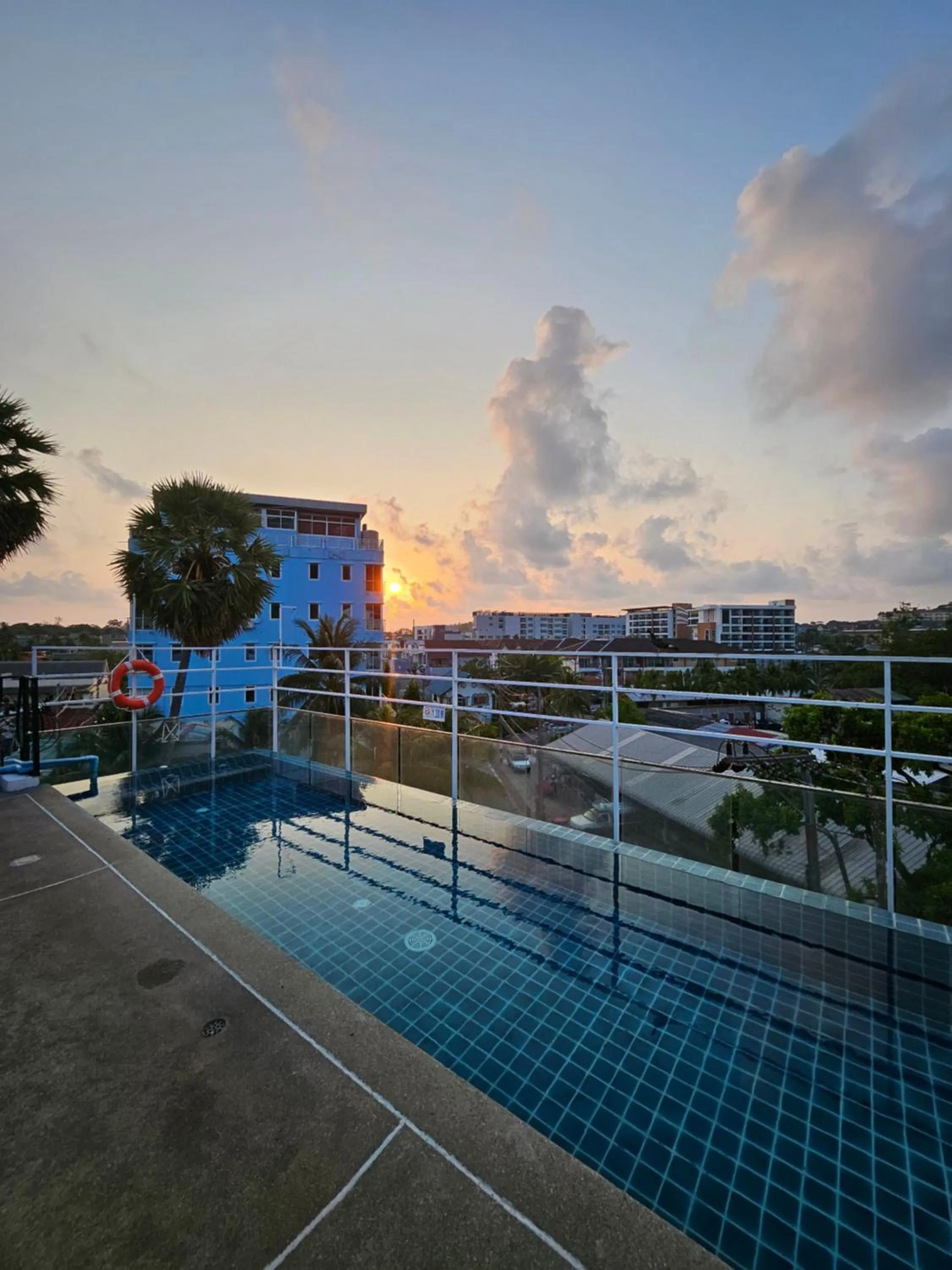 Swimming pool in La Xenia Hotel Kata Beach