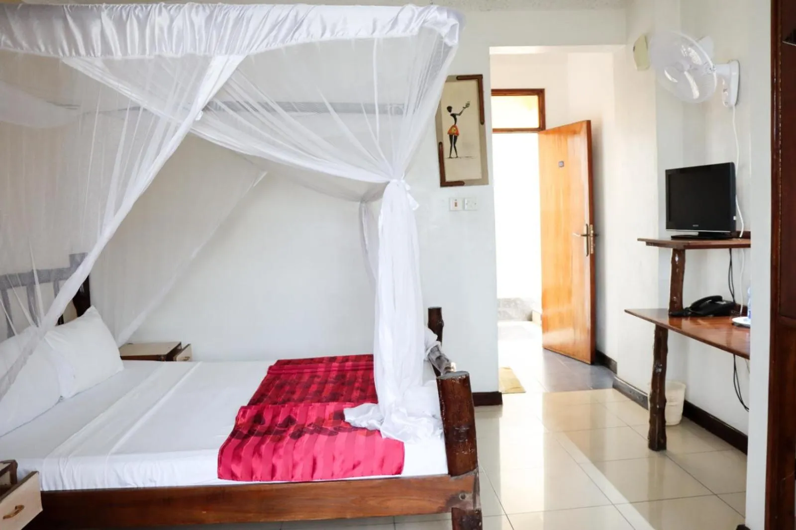Bed in Bridge Hotel Mombasa