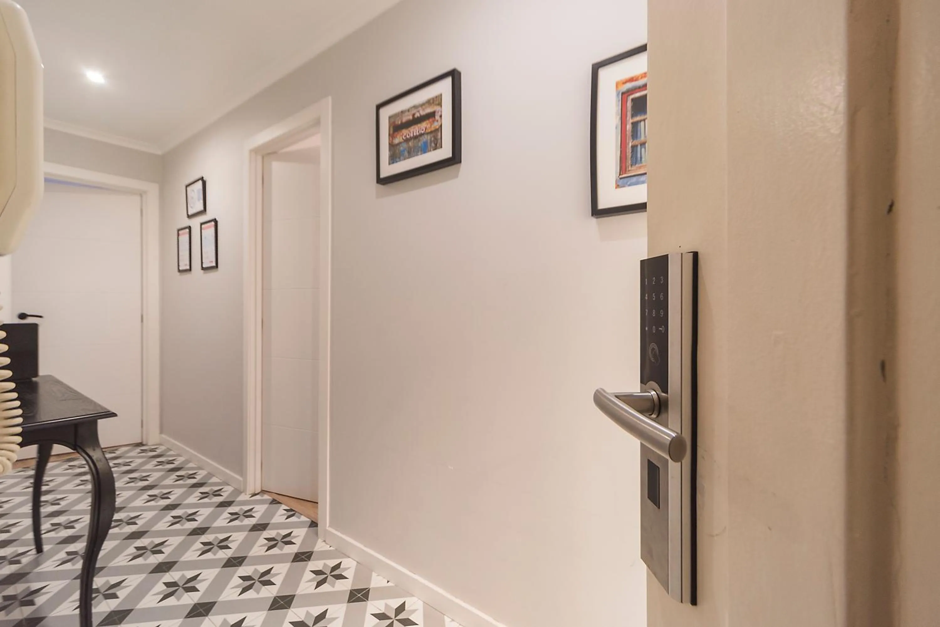 One-Bedroom Apartment in PS Lisbon Flats