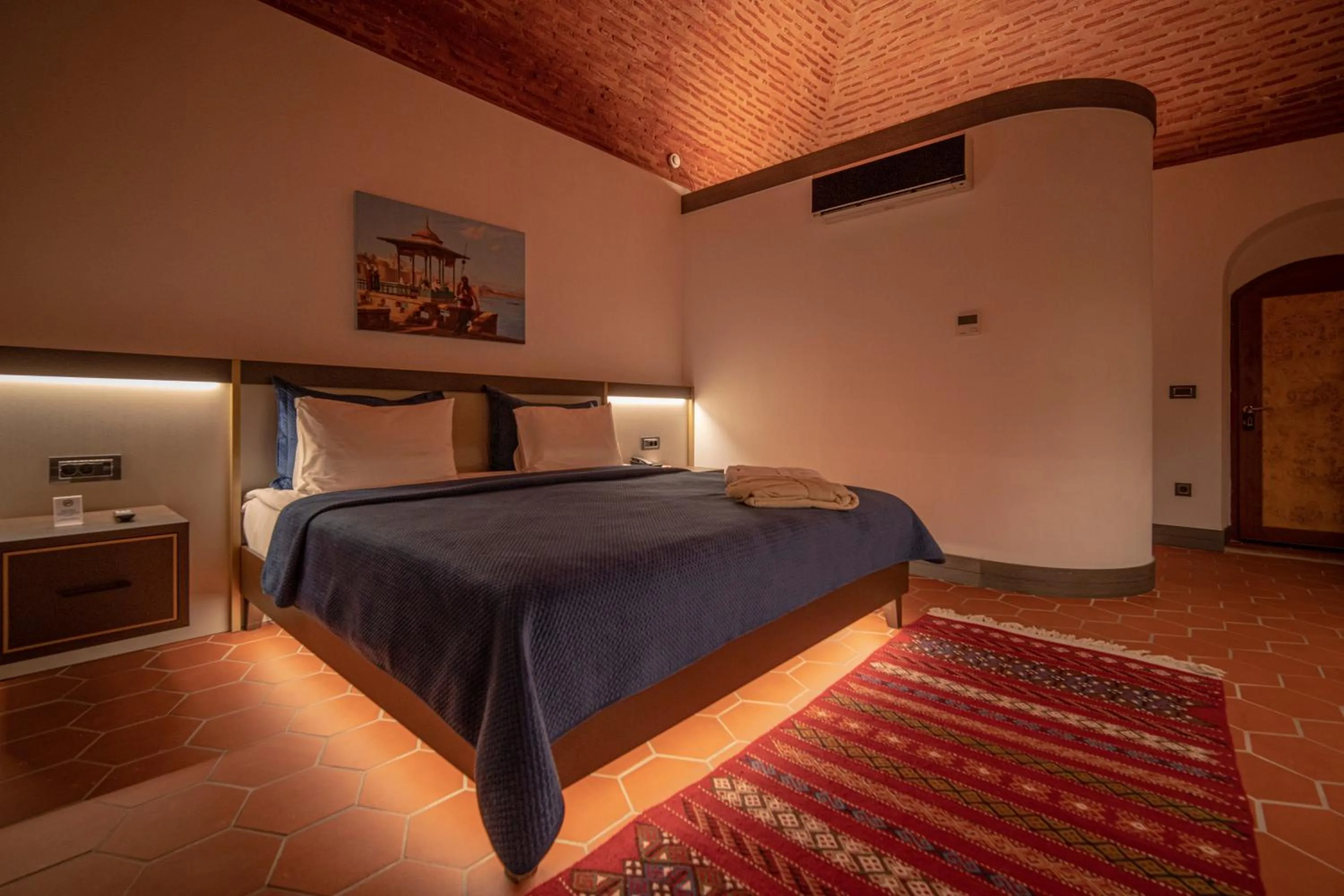 Bed in Han 1772 Hotel