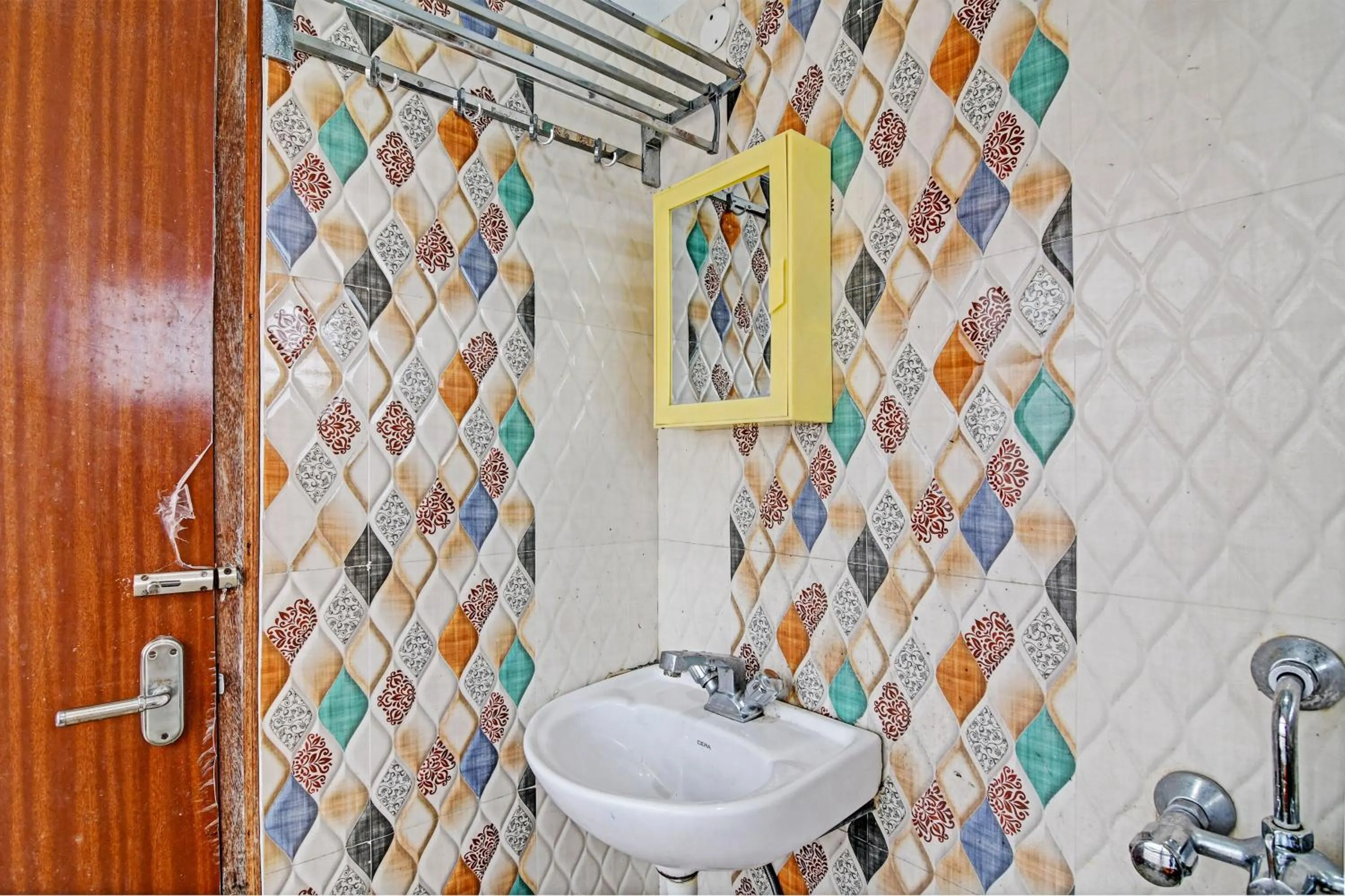 Bathroom in Hotel O Annapurna Plaza