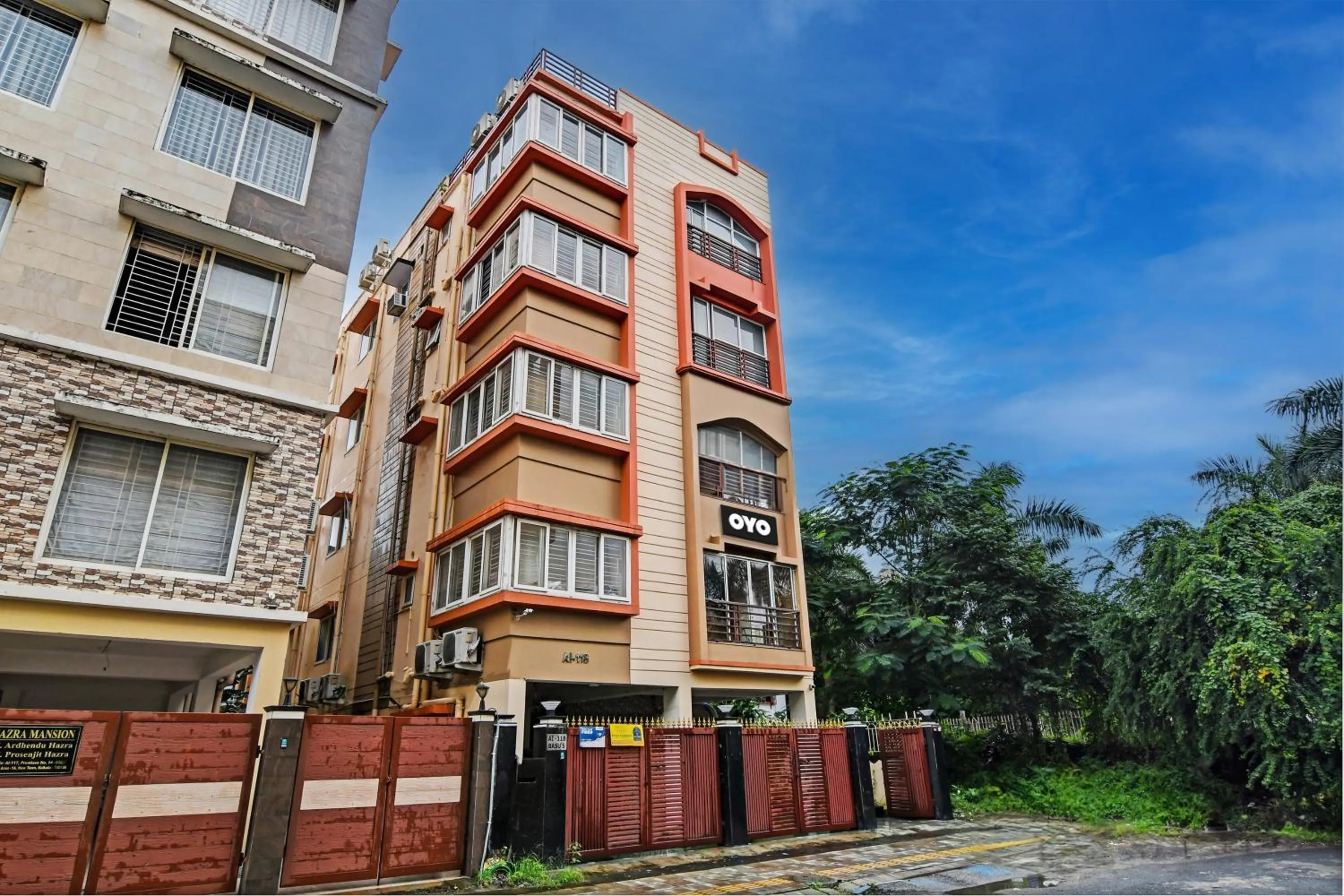 Facade/entrance in Hotel O Annapurna Plaza