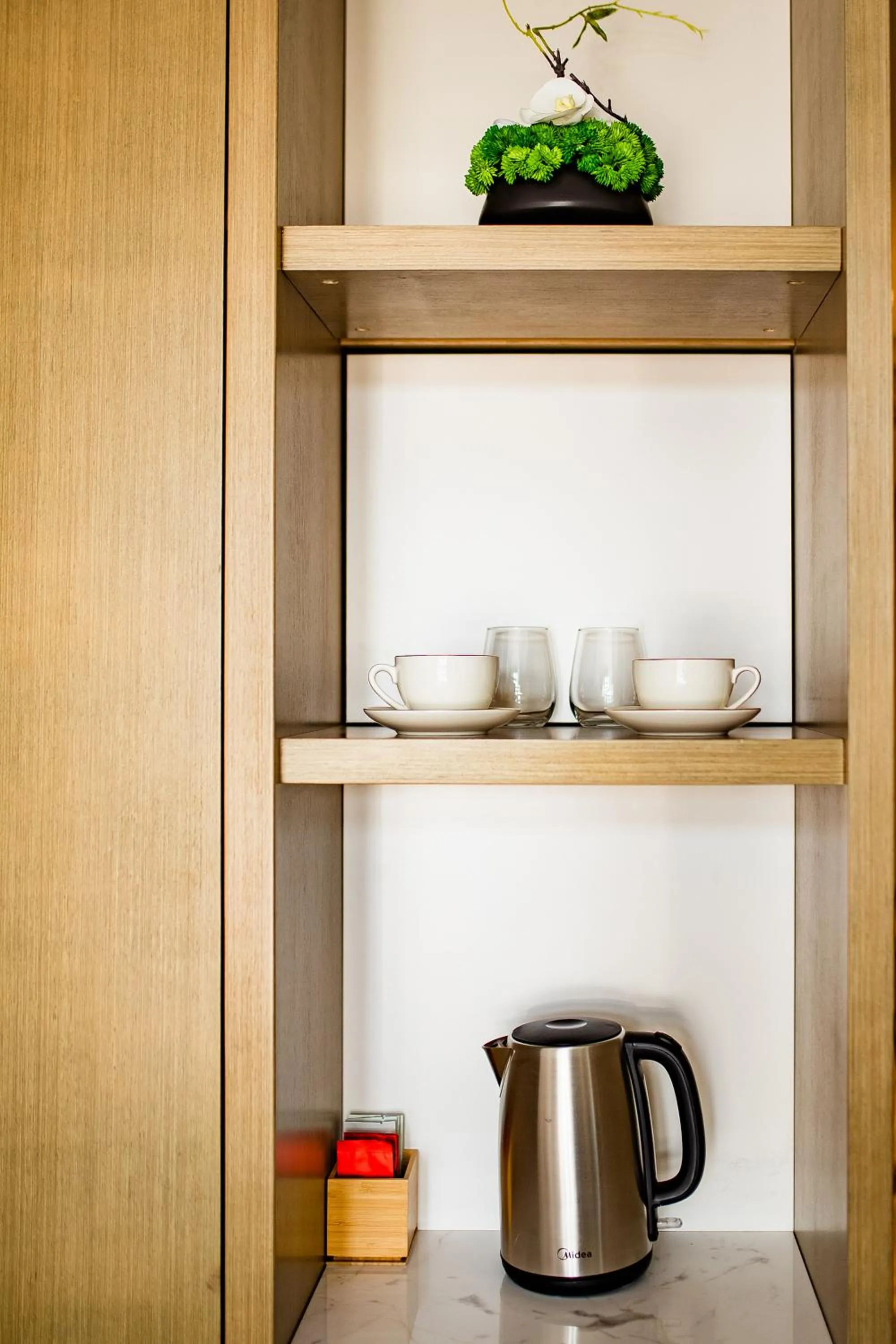 Coffee/tea facilities in LDS Hotel Belgrade