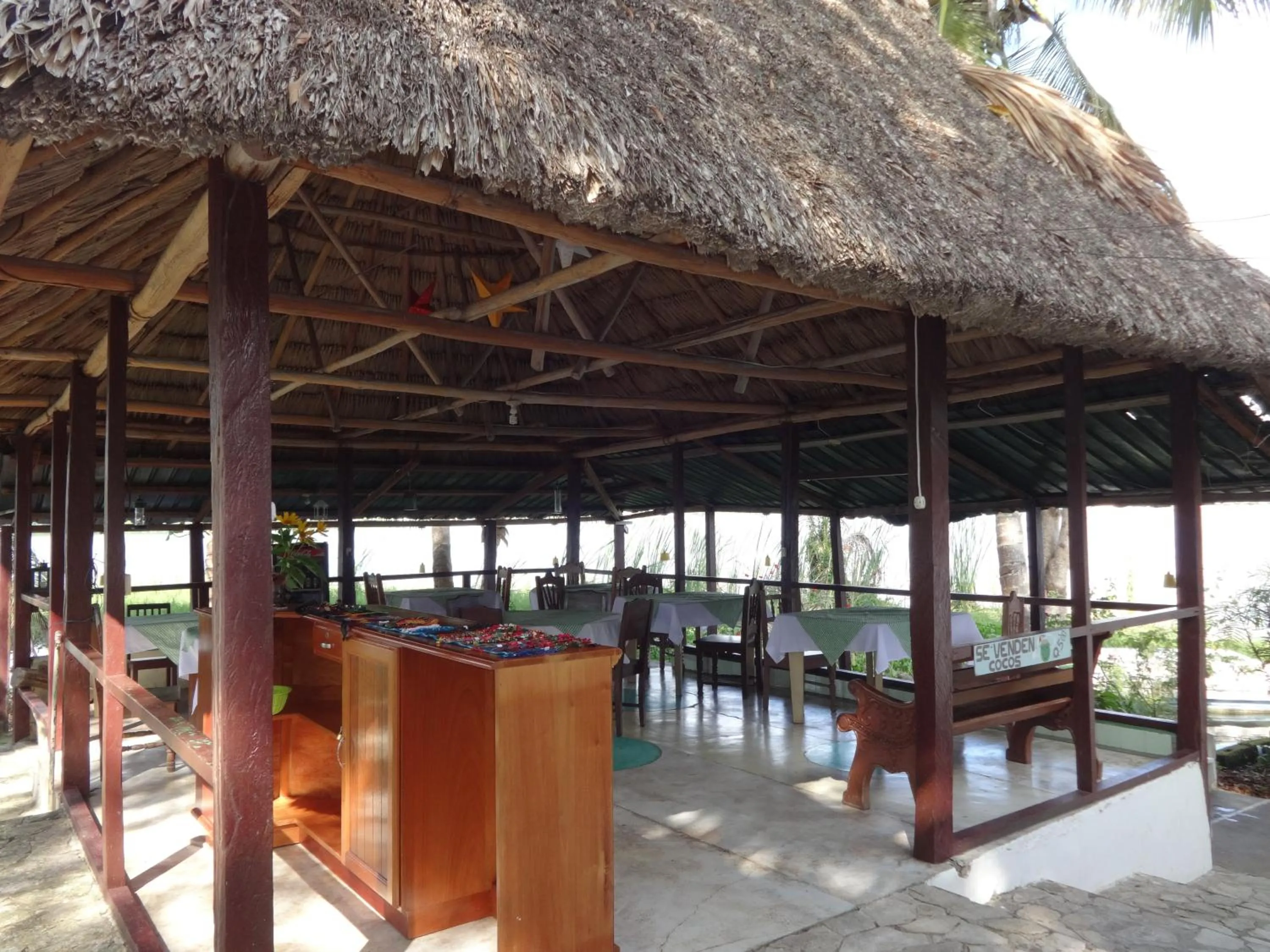 Restaurant/places to eat in Hotel Santa Barbara Tikal