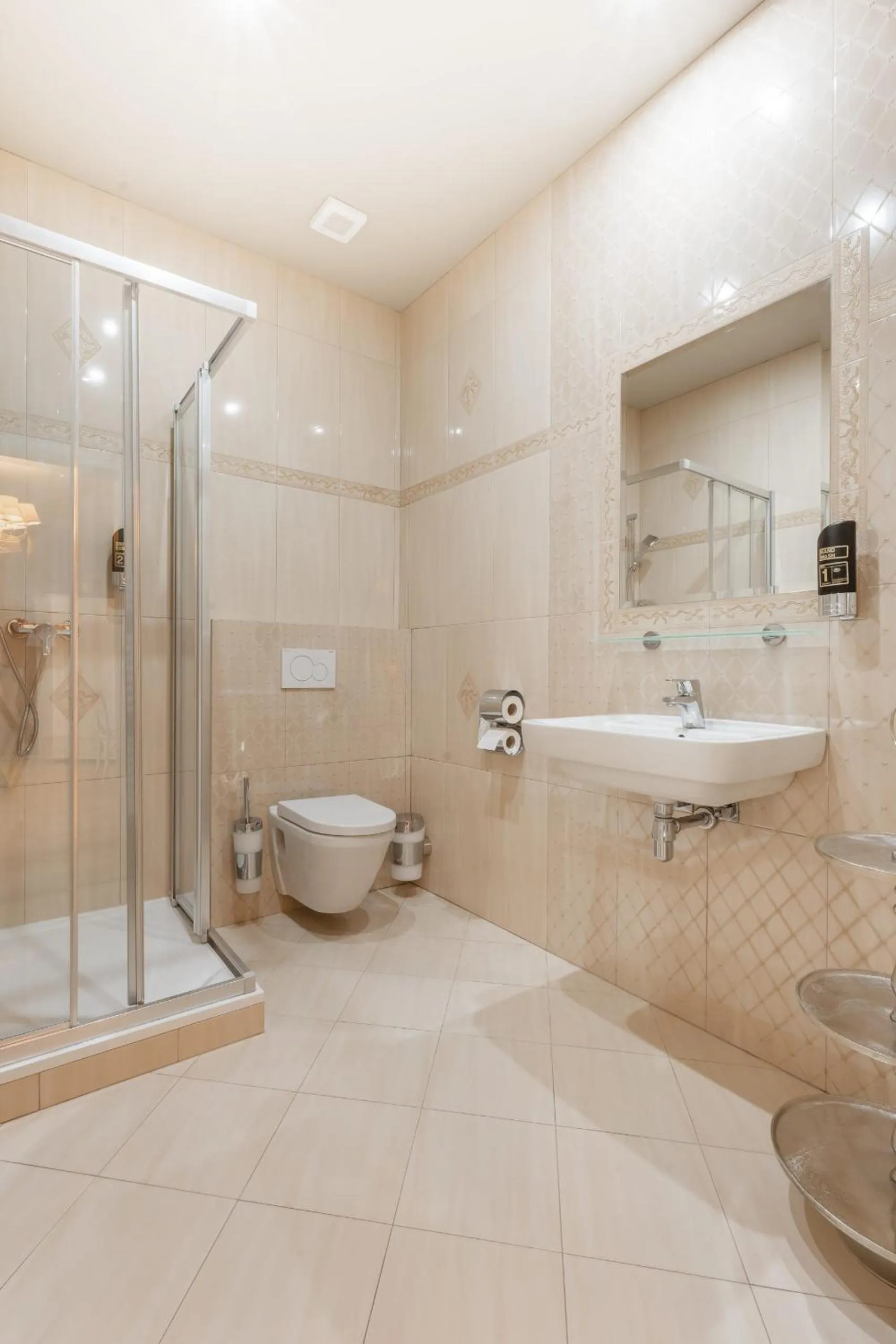 Toilet in Hotel Plumlov