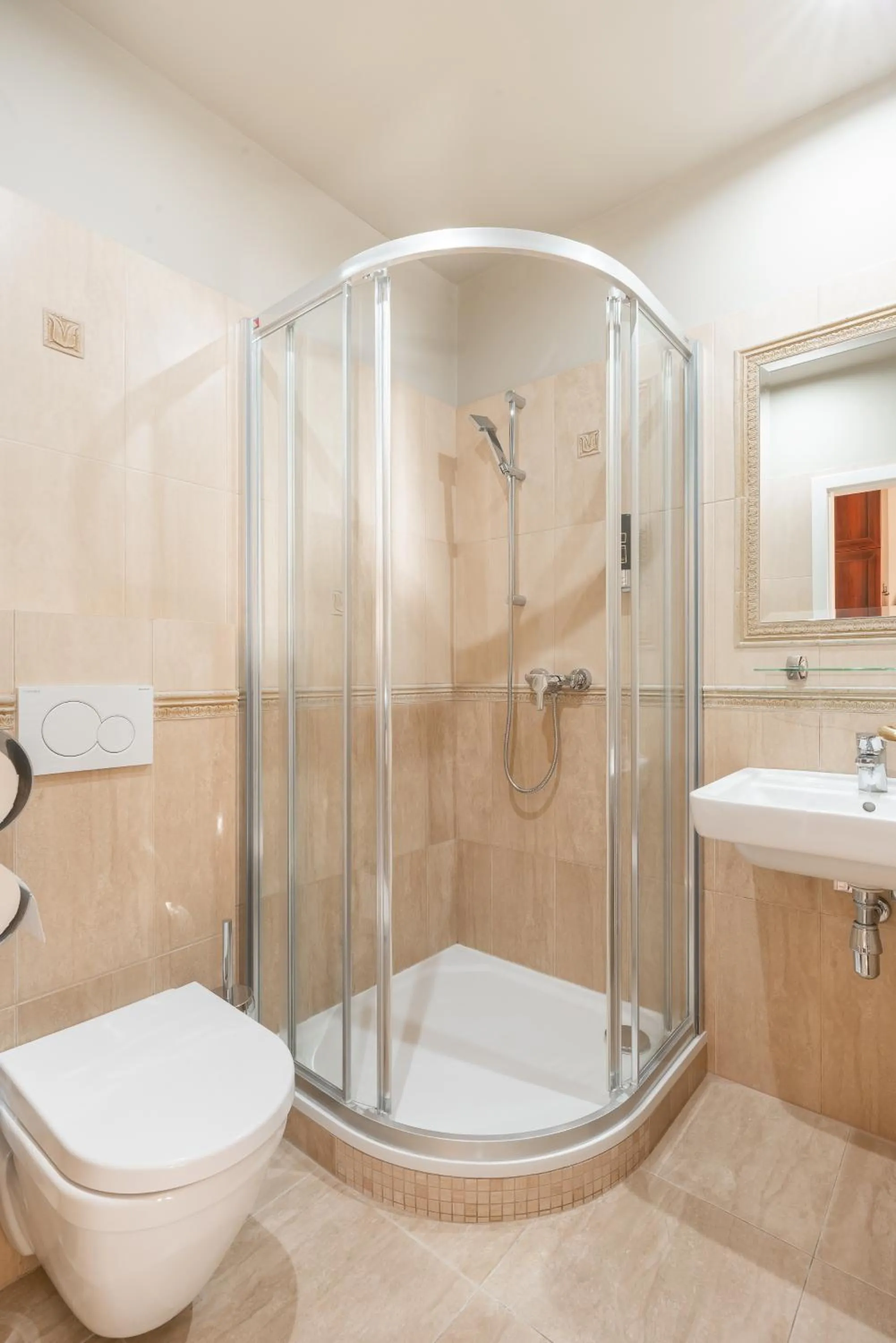 Shower in Hotel Plumlov