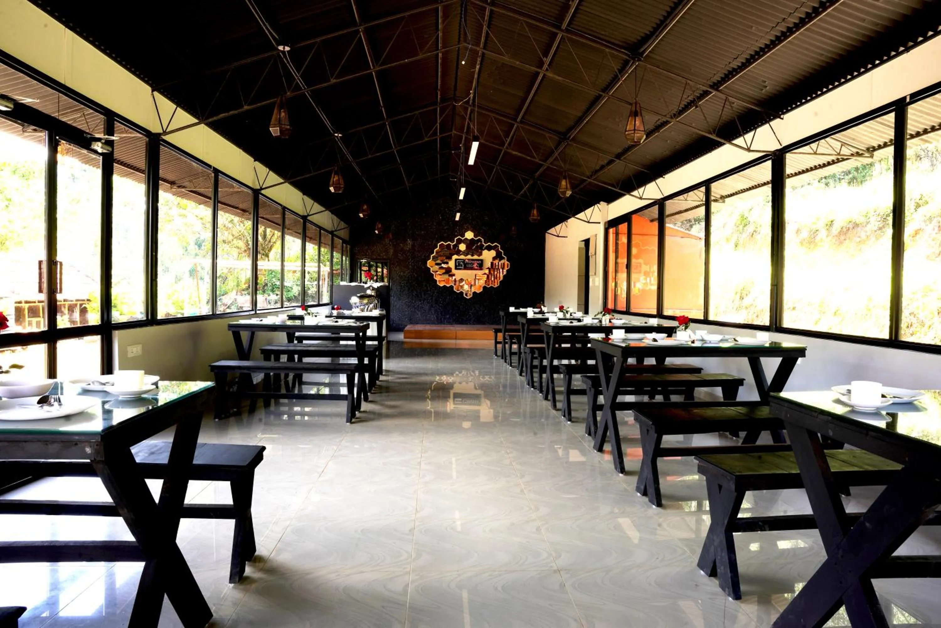 Restaurant/places to eat in Stephen's Legacy