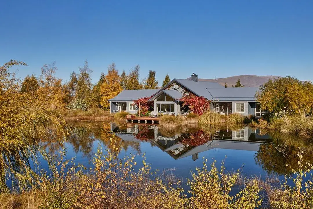 Property building in Matuka Lodge Property building in Matuka Lodge
