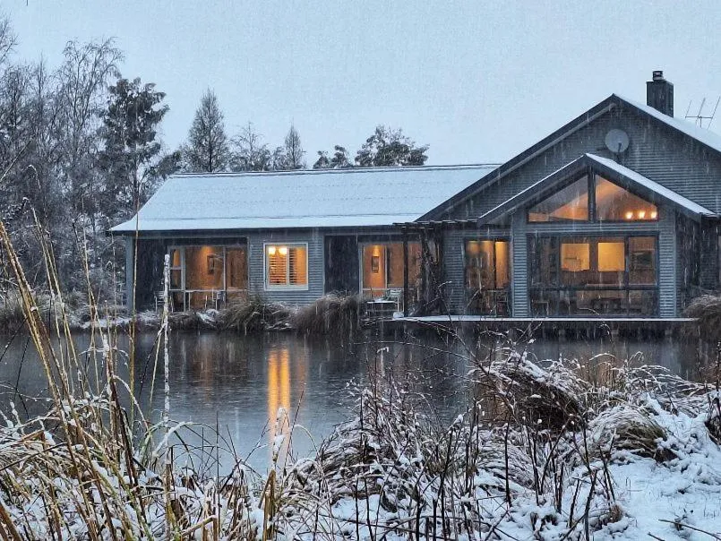 Property building in Matuka Lodge