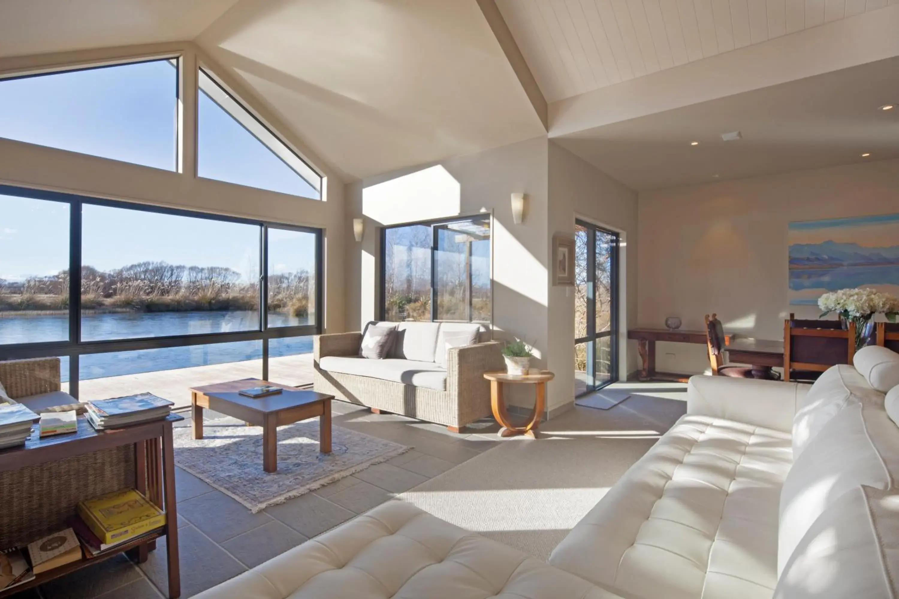 Lounge or bar in Matuka Lodge Lounge or bar in Matuka Lodge