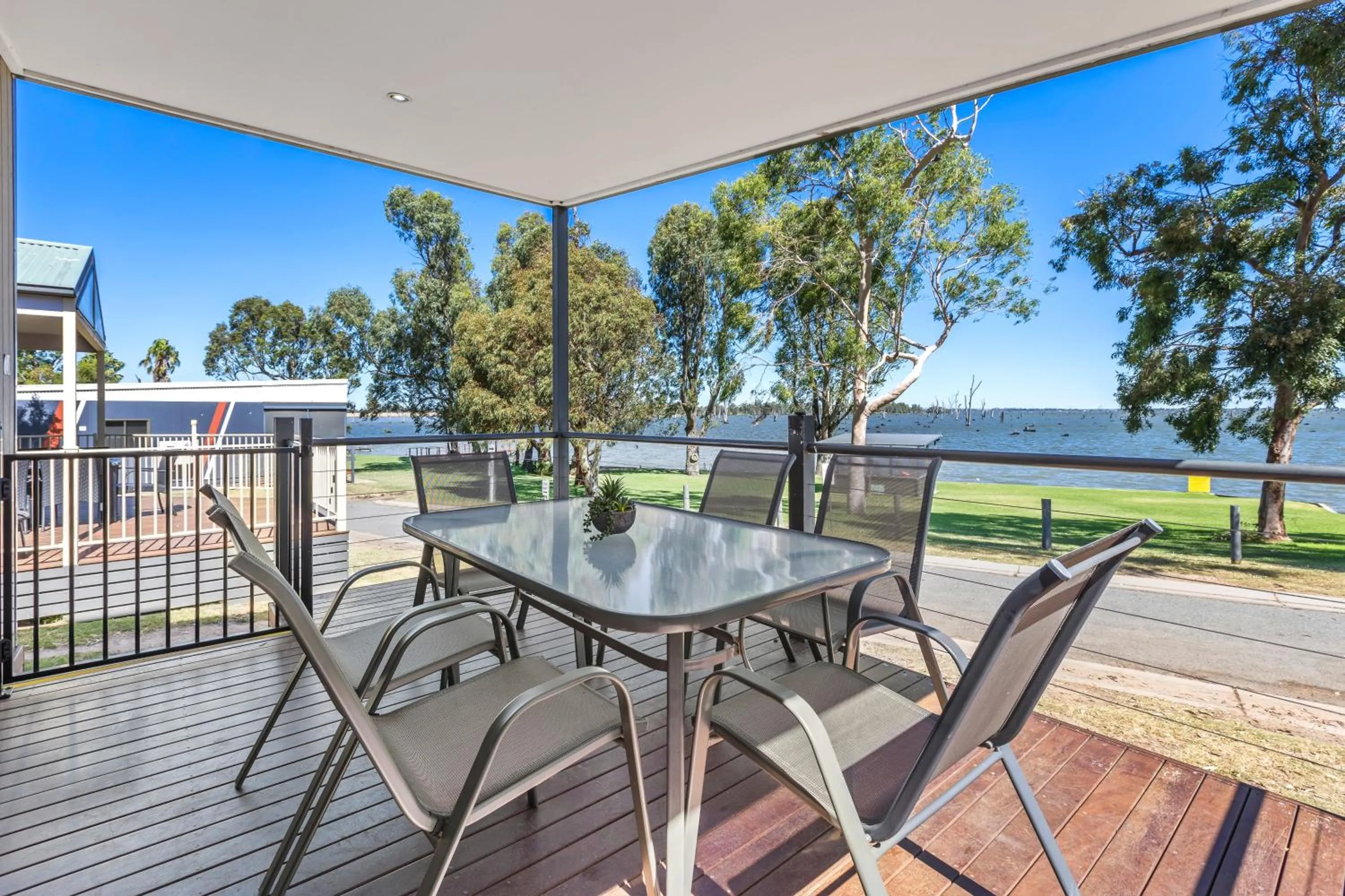 Balcony/Terrace in Tasman Holiday Parks - Lake Mulwala