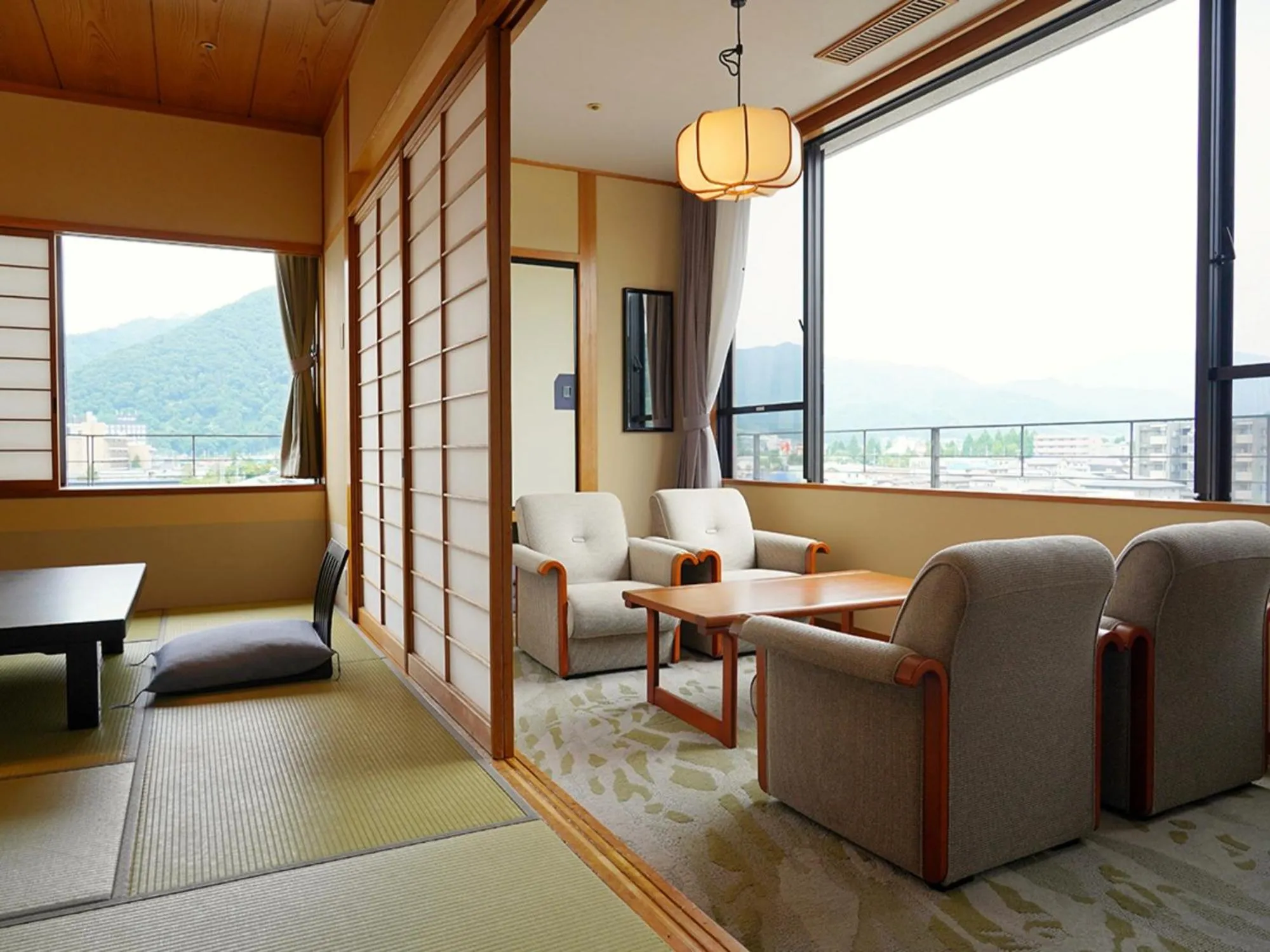 Photo of the whole room in Tendo Onsen TAKINOYU