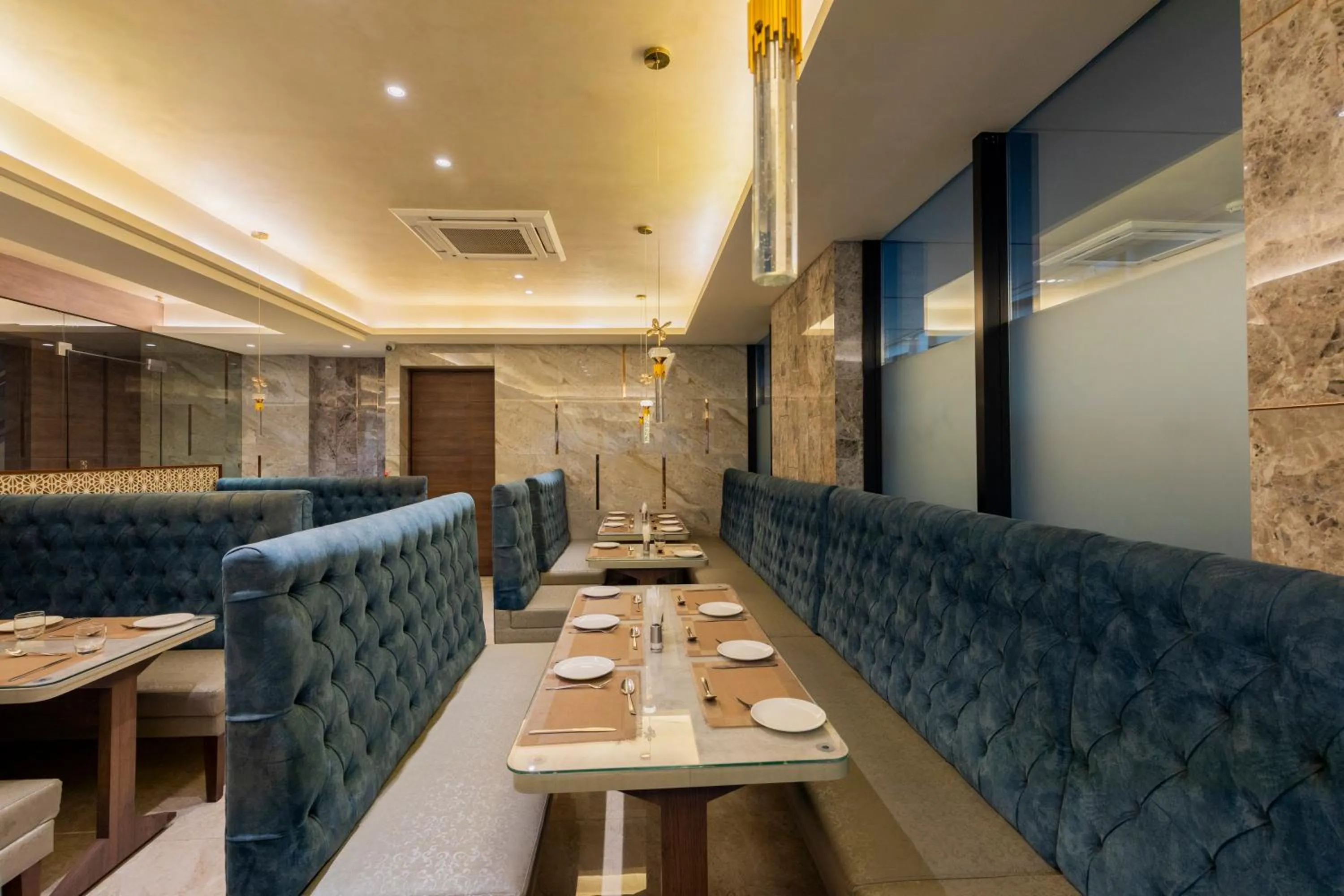 Restaurant/places to eat in Hotel Olten