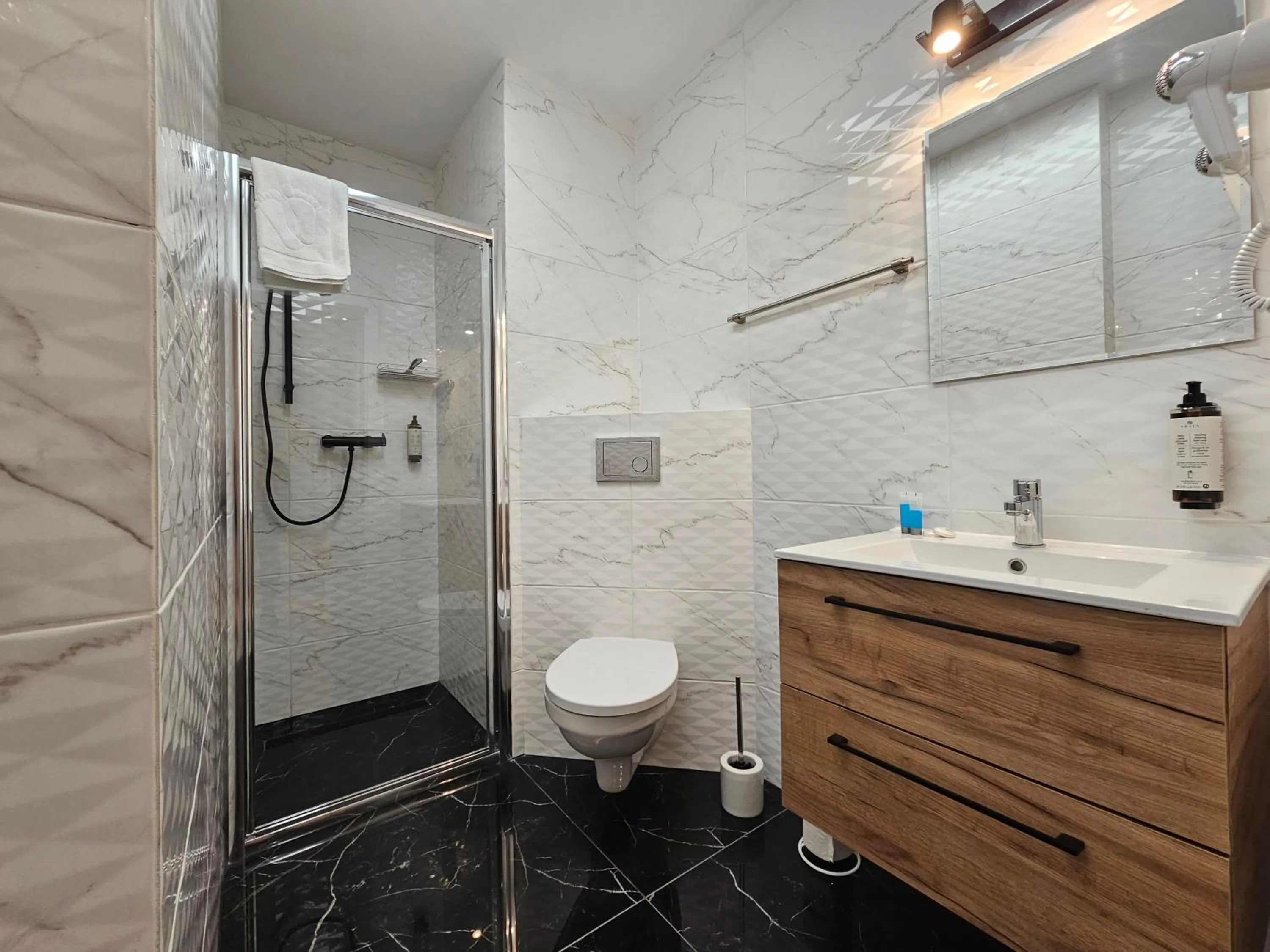 Shower in Apartamenty Hayduk