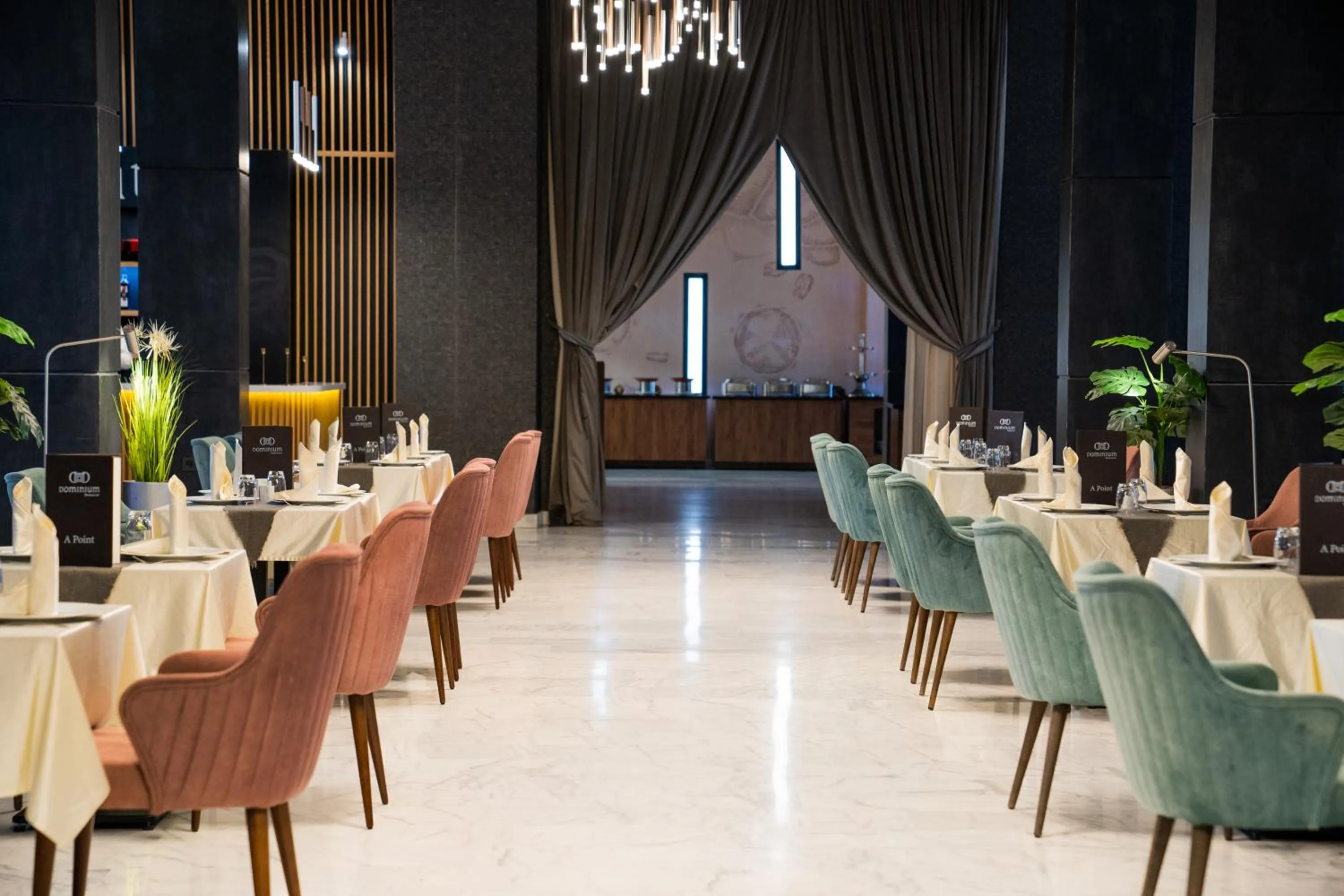 Restaurant/places to eat in Dominium Hivernage Hotel
