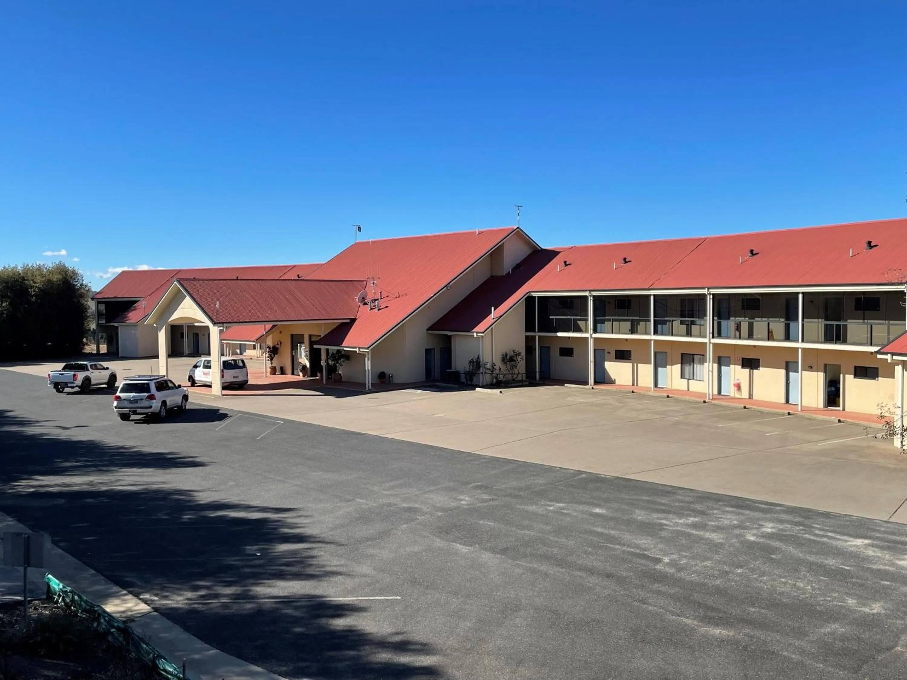 Parking in Turners Vineyard Motel