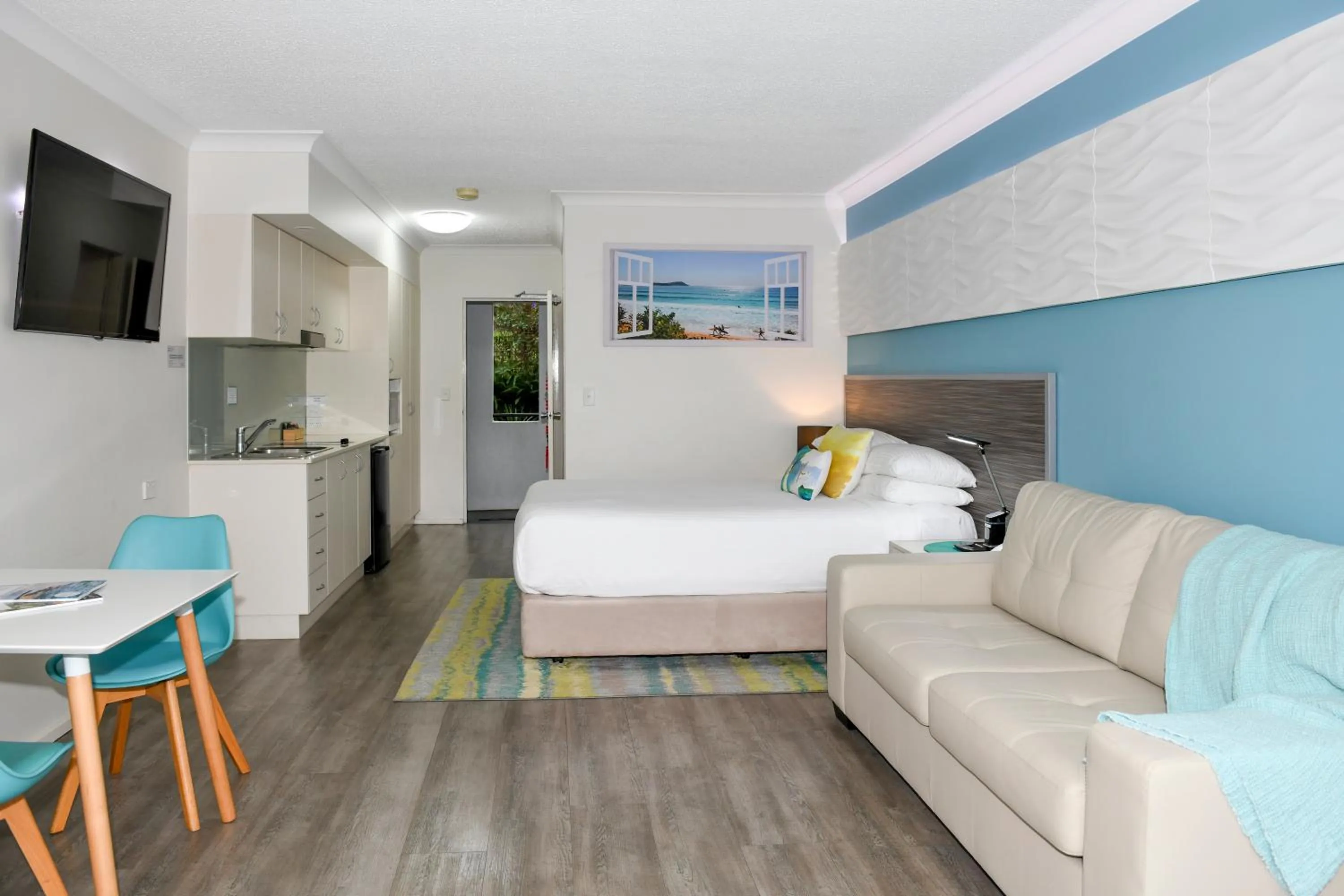 Photo of the whole room in Terrigal Pacific Coastal Retreat