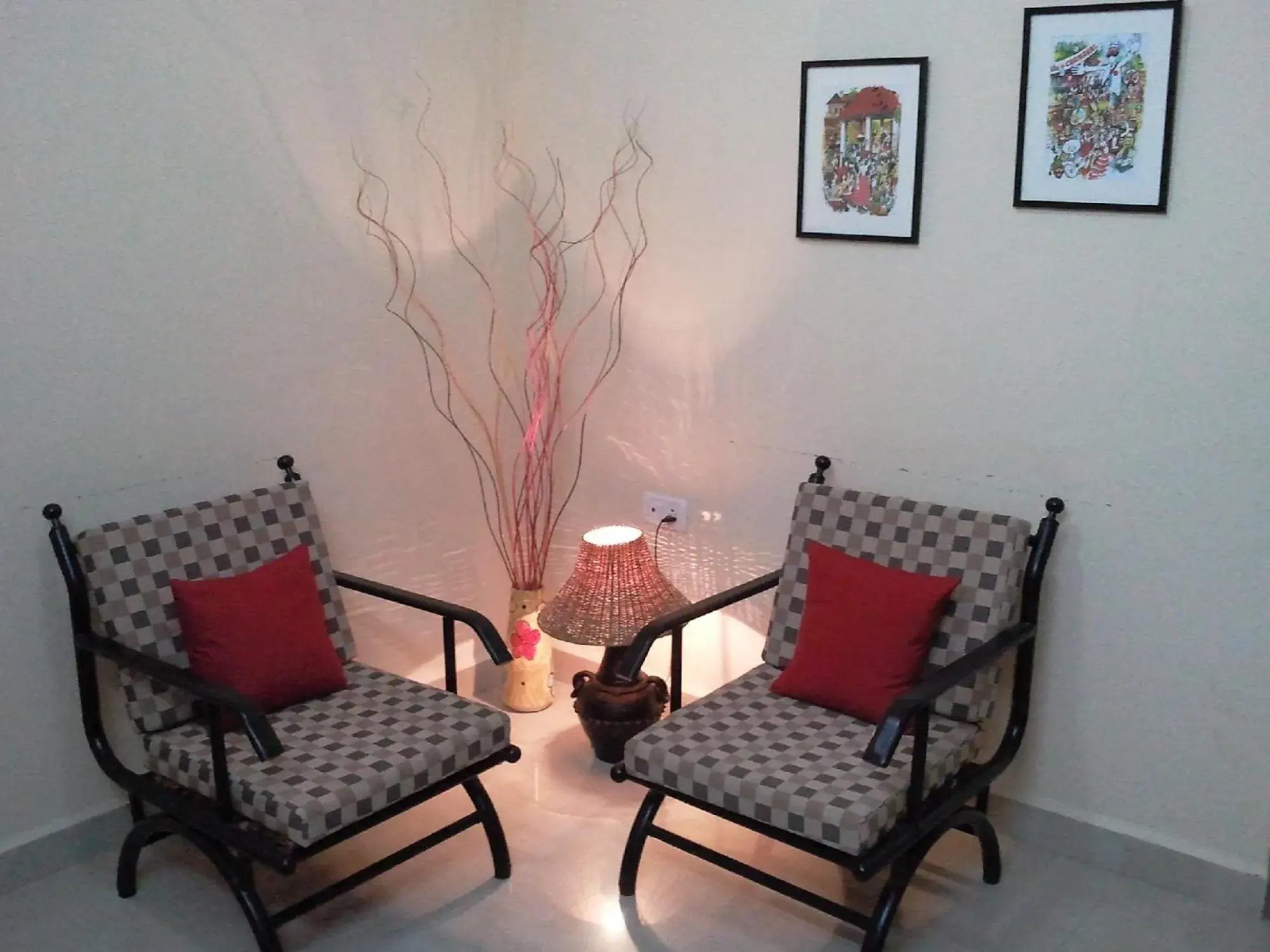 Seating area in YoYo Goa, The Apartment Hotel Seating area in YoYo Goa, The Apartment Hotel