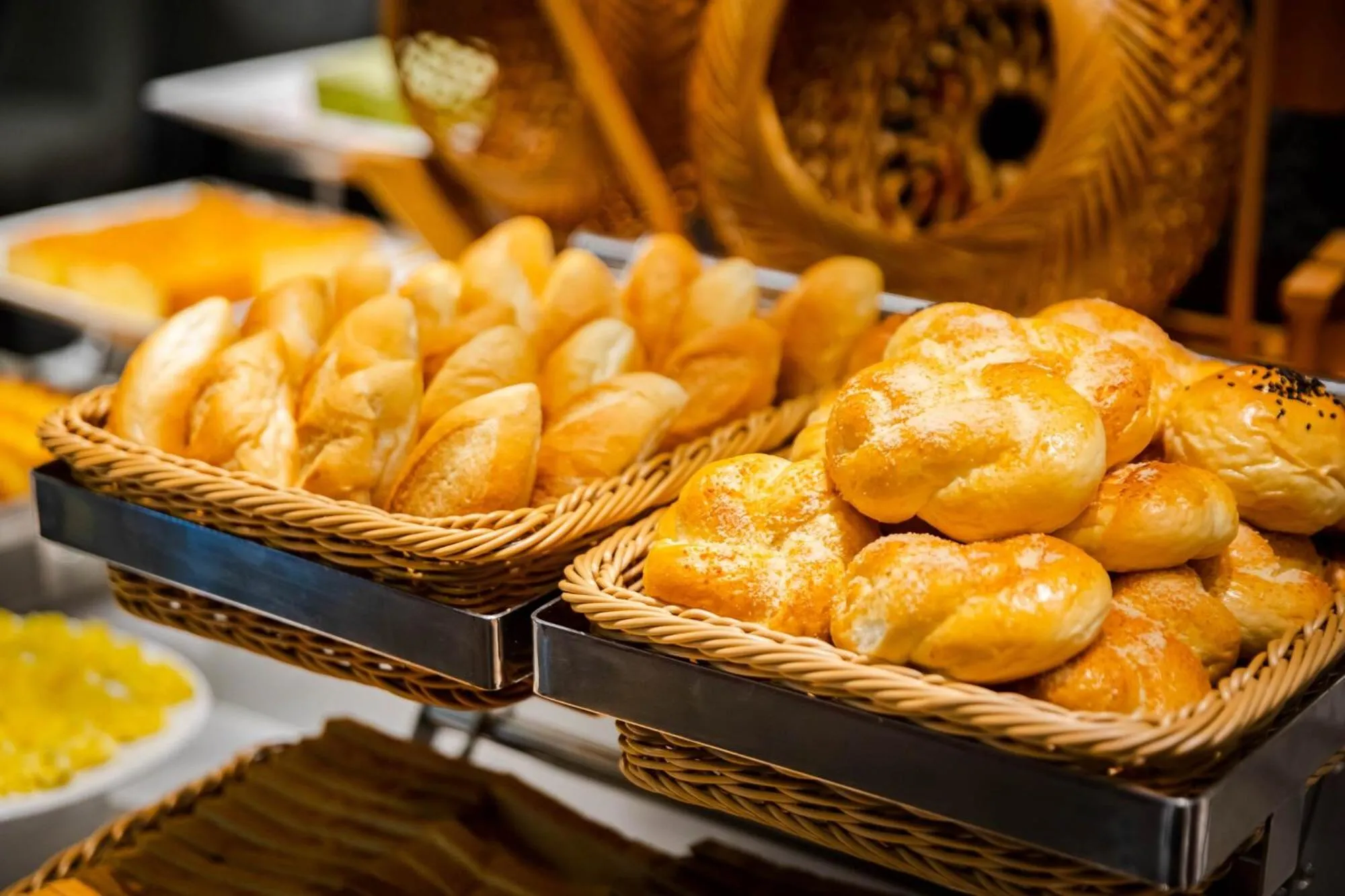 Breakfast in Mường Thanh Holiday Suối Mơ Hạ Long