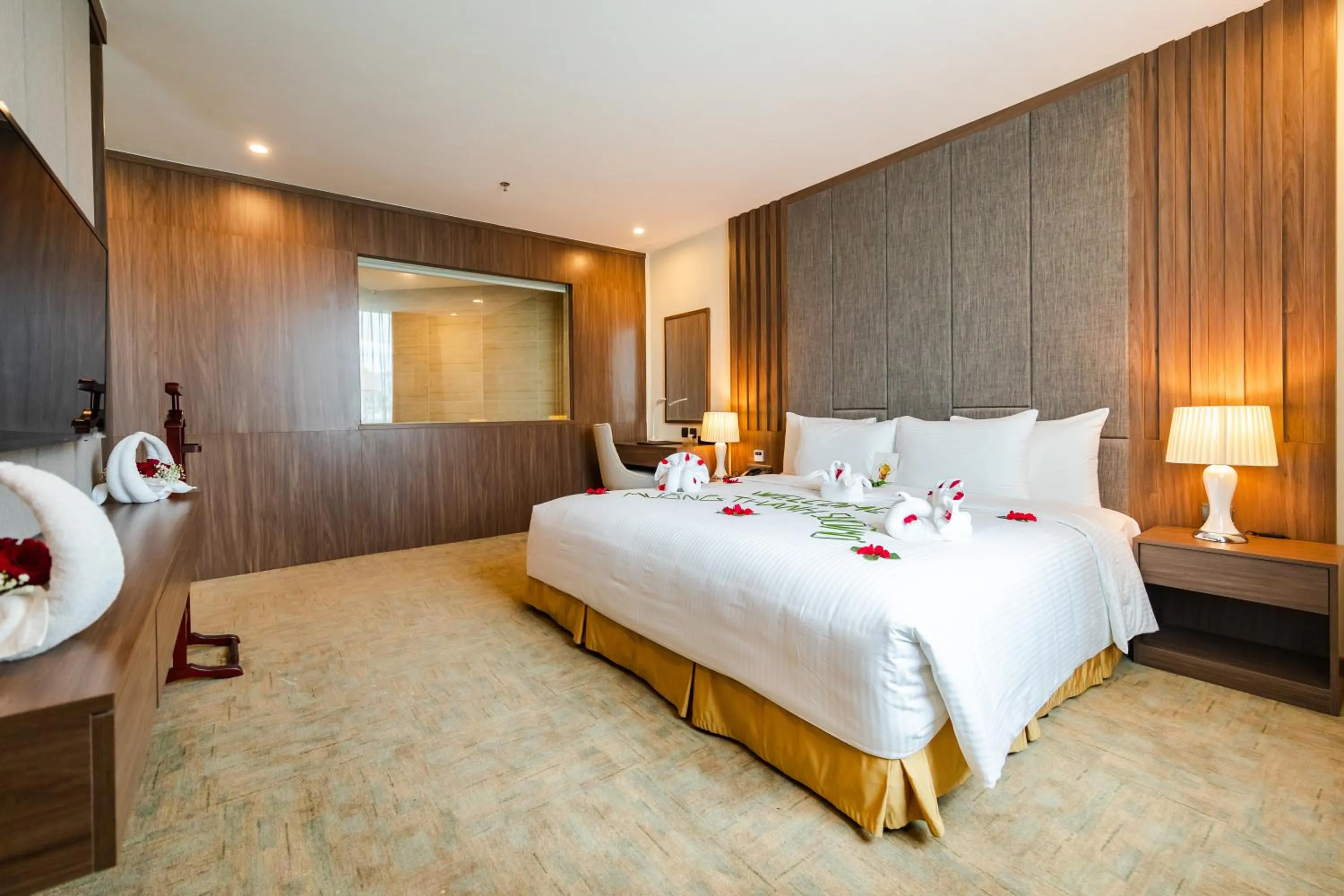 Photo of the whole room, Bed in Mường Thanh Holiday Suối Mơ Hạ Long