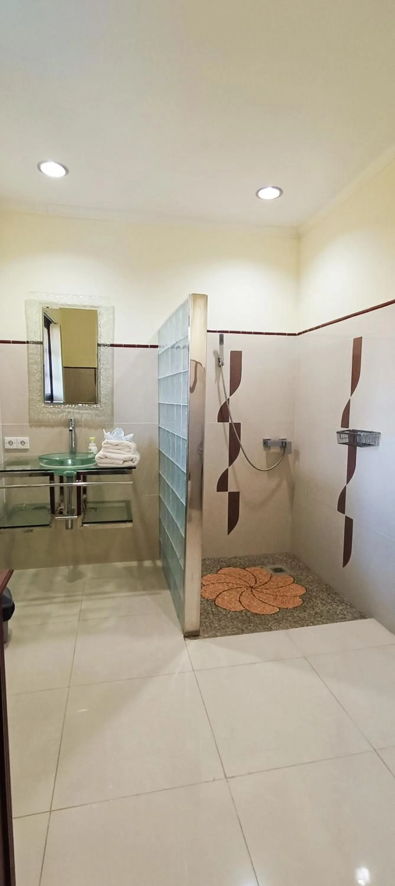 Bathroom in Villa Lilly Sea View Private Pool