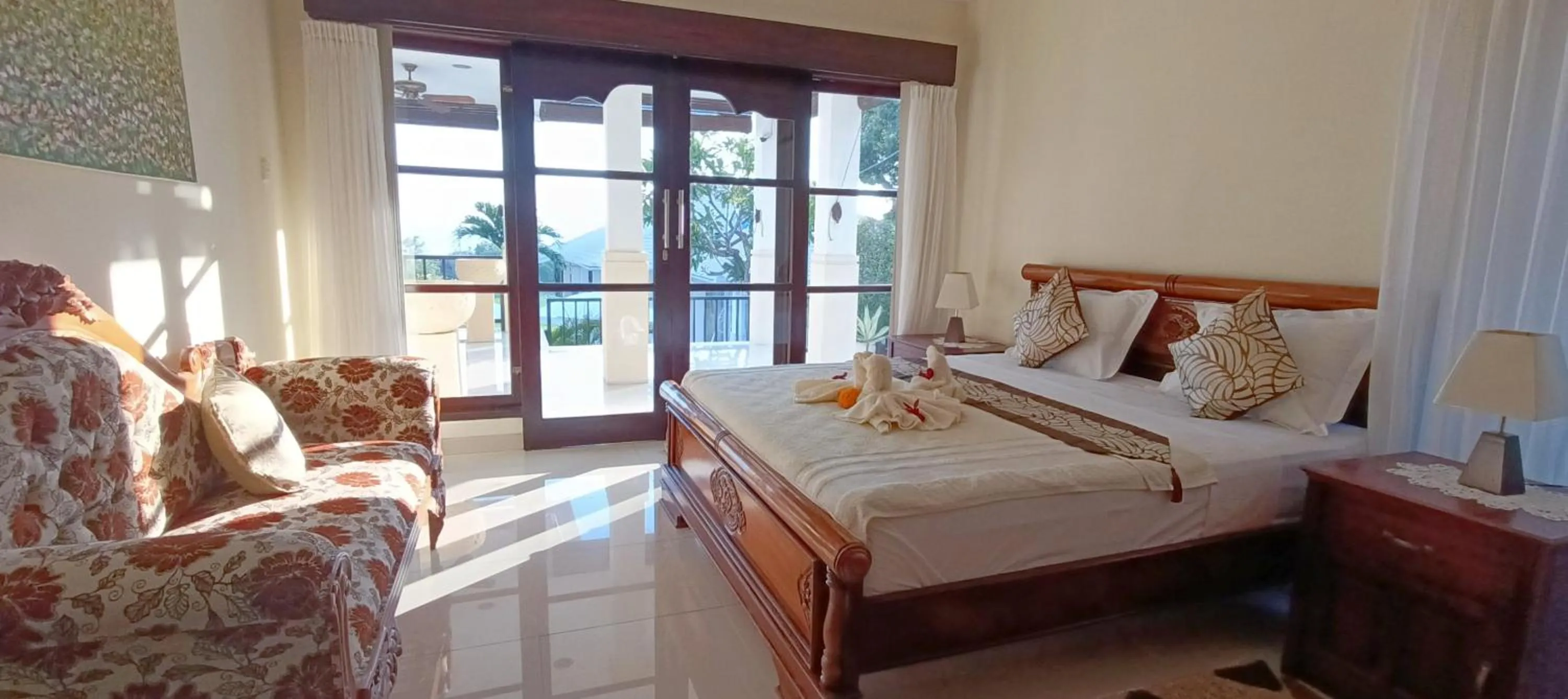 Bedroom, Bed in Villa Lilly Sea View Private Pool