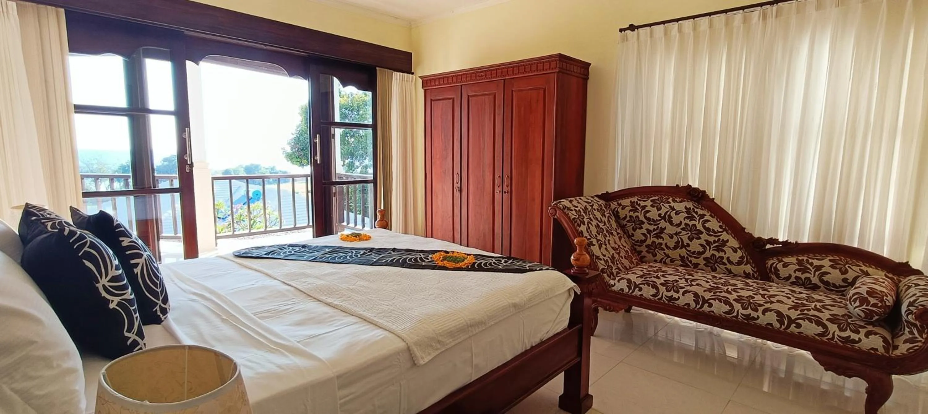 Bedroom, Bed in Villa Lilly Sea View Private Pool