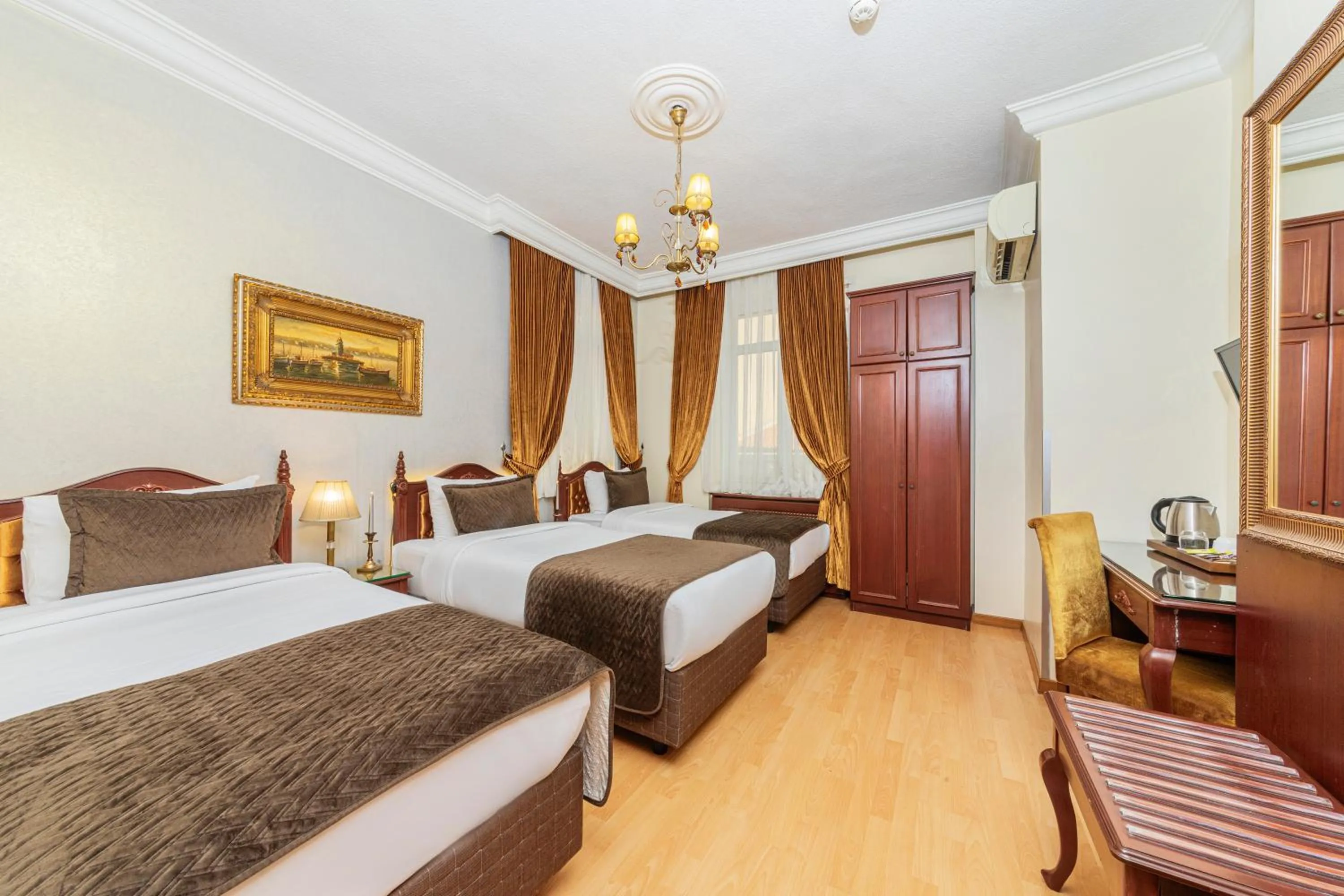 Bed in Hotel Ipek Palas