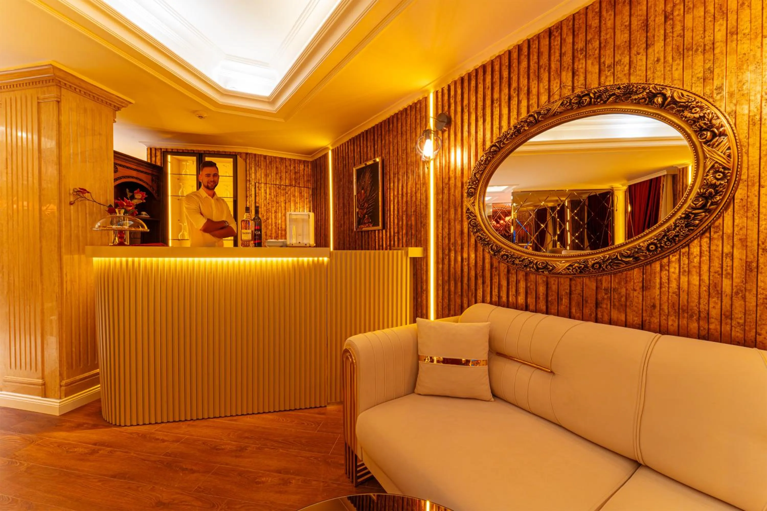 Lounge or bar in Ayasofya Hotel - Special Class