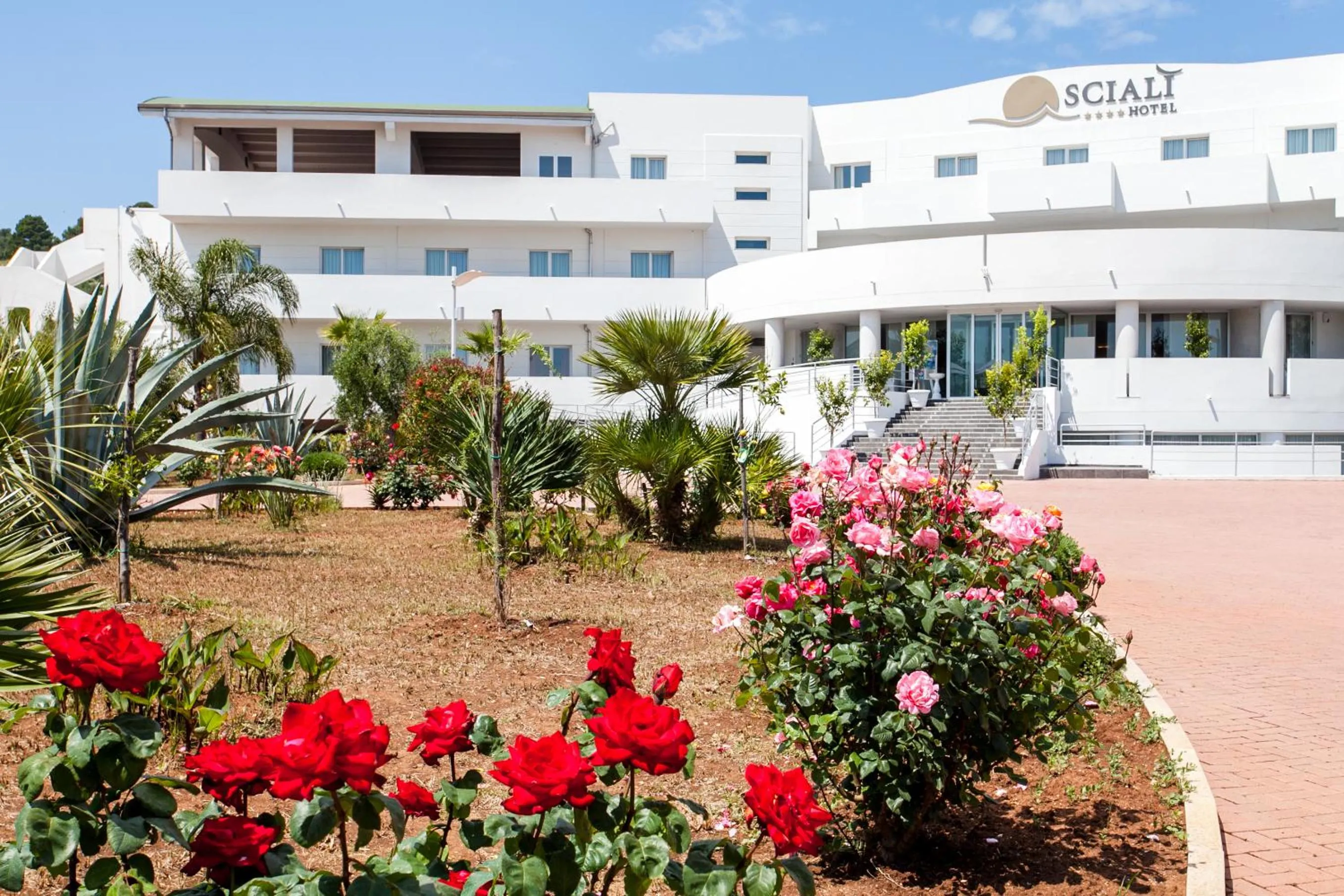 Facade/entrance in Hotel Scialì
