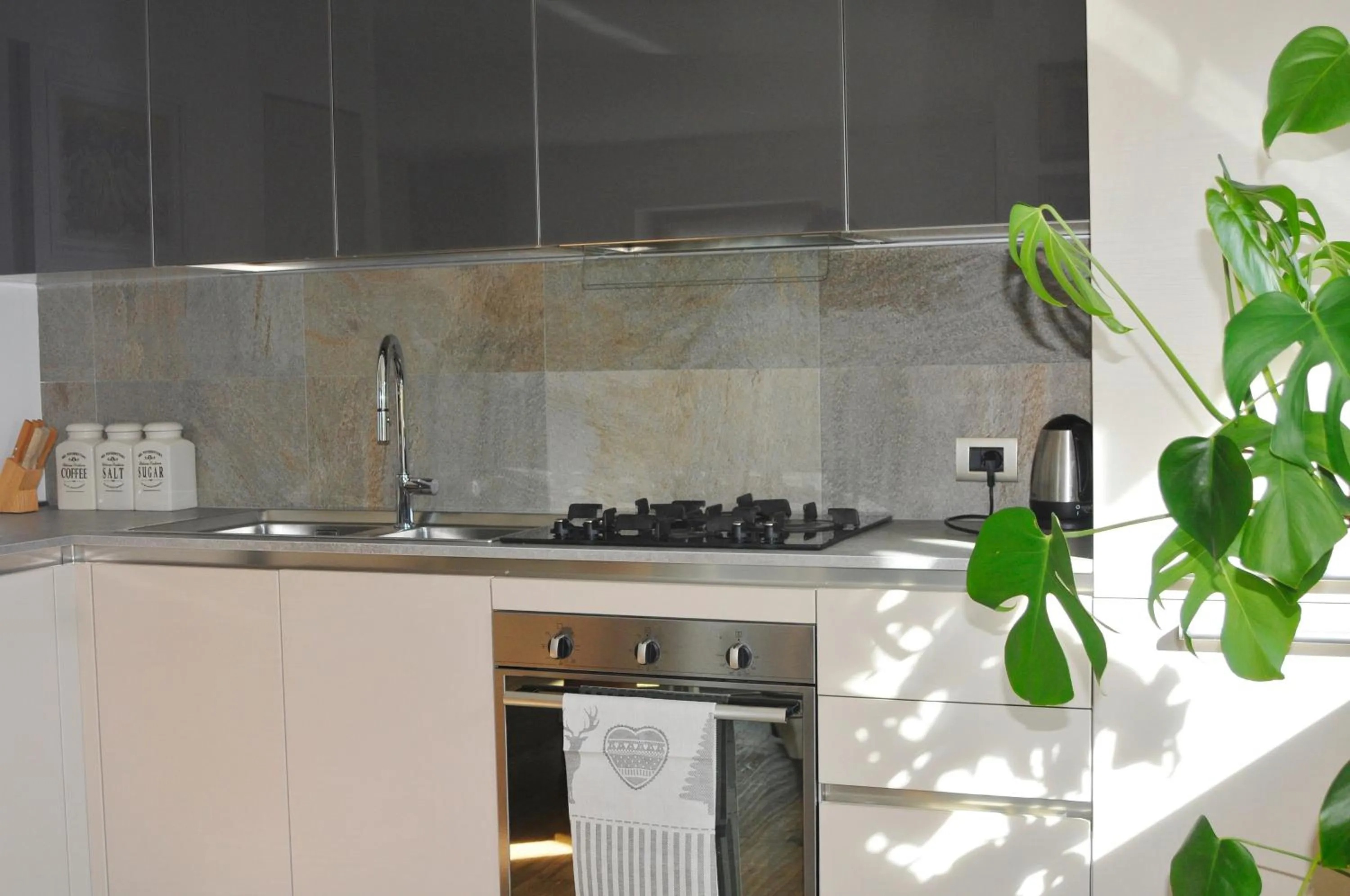 Kitchen or kitchenette in La Casa di Armando